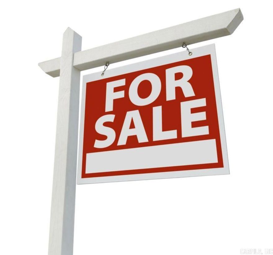 Privacy, Privacy, 10 acres nestled back among the trees. Your own slice of quiet country, close to town. This land features a creek and small pond. Quick access to highway 530. Great potential for a new owner. Parcel #'s 001-06757-000 & 001-06693-000