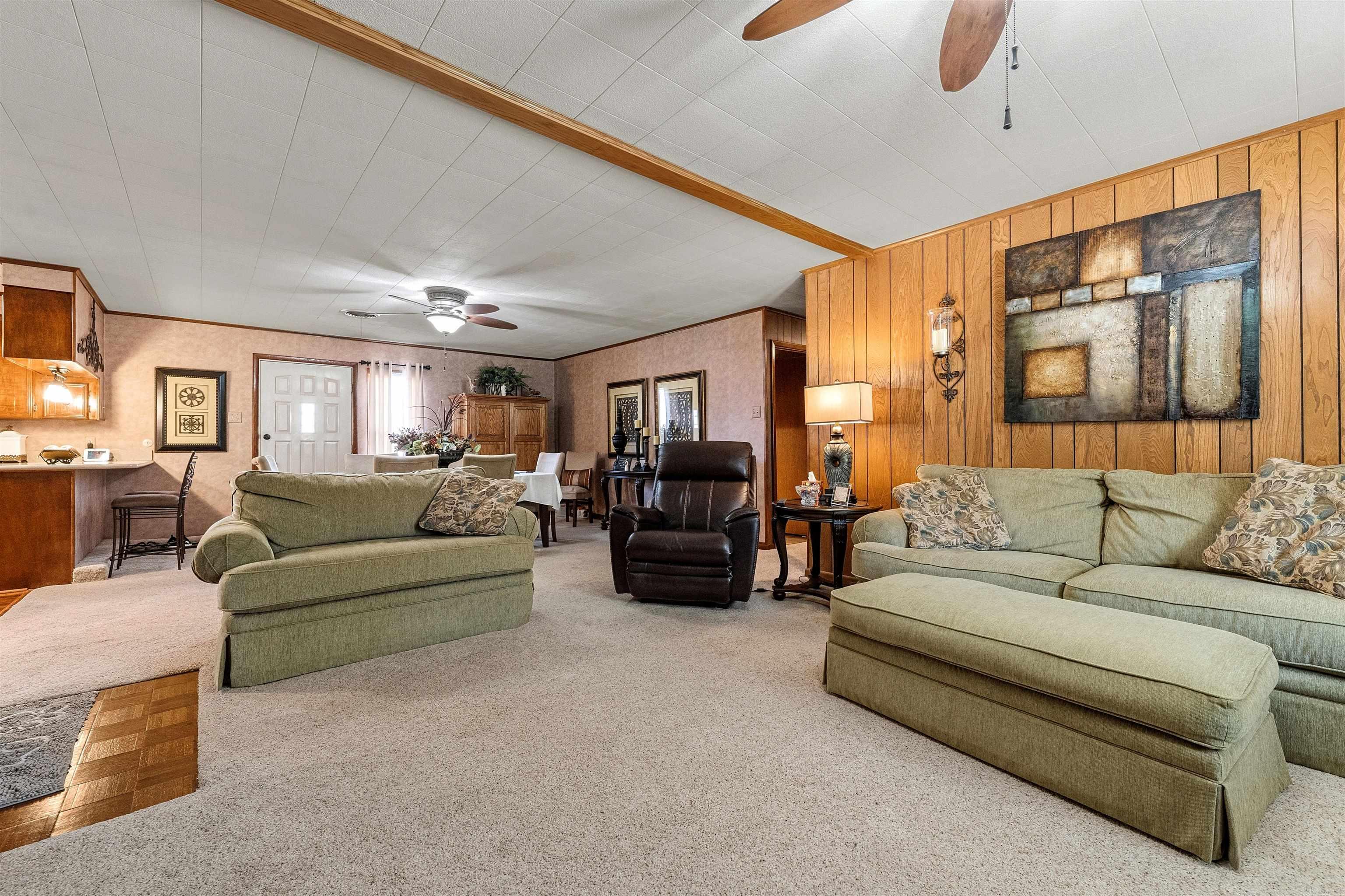 Metes & Bounds - Residential Income