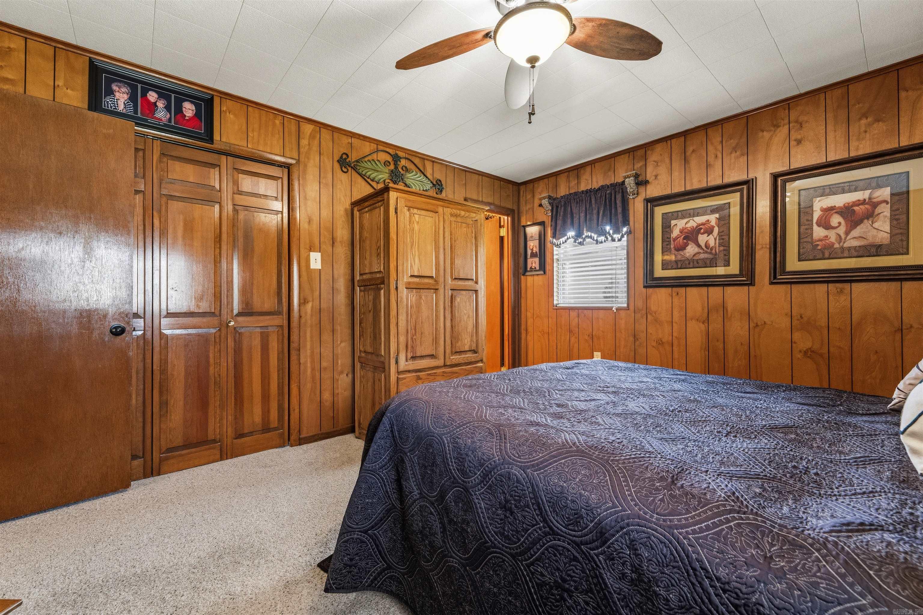 Metes & Bounds - Residential Income