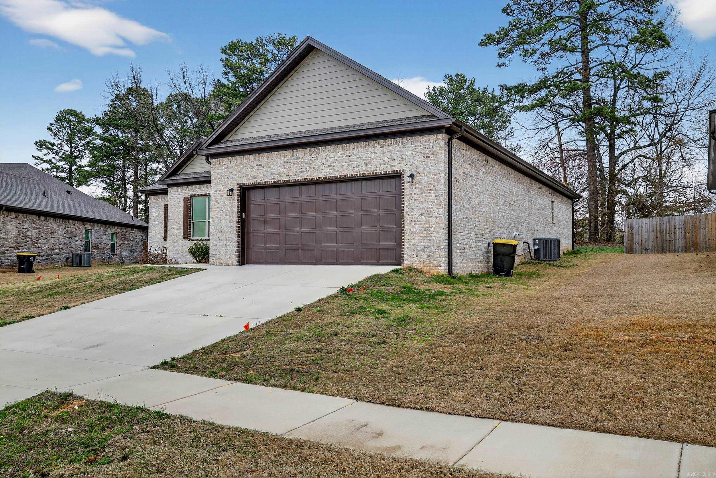 DENALI HEIGHTS - Residential