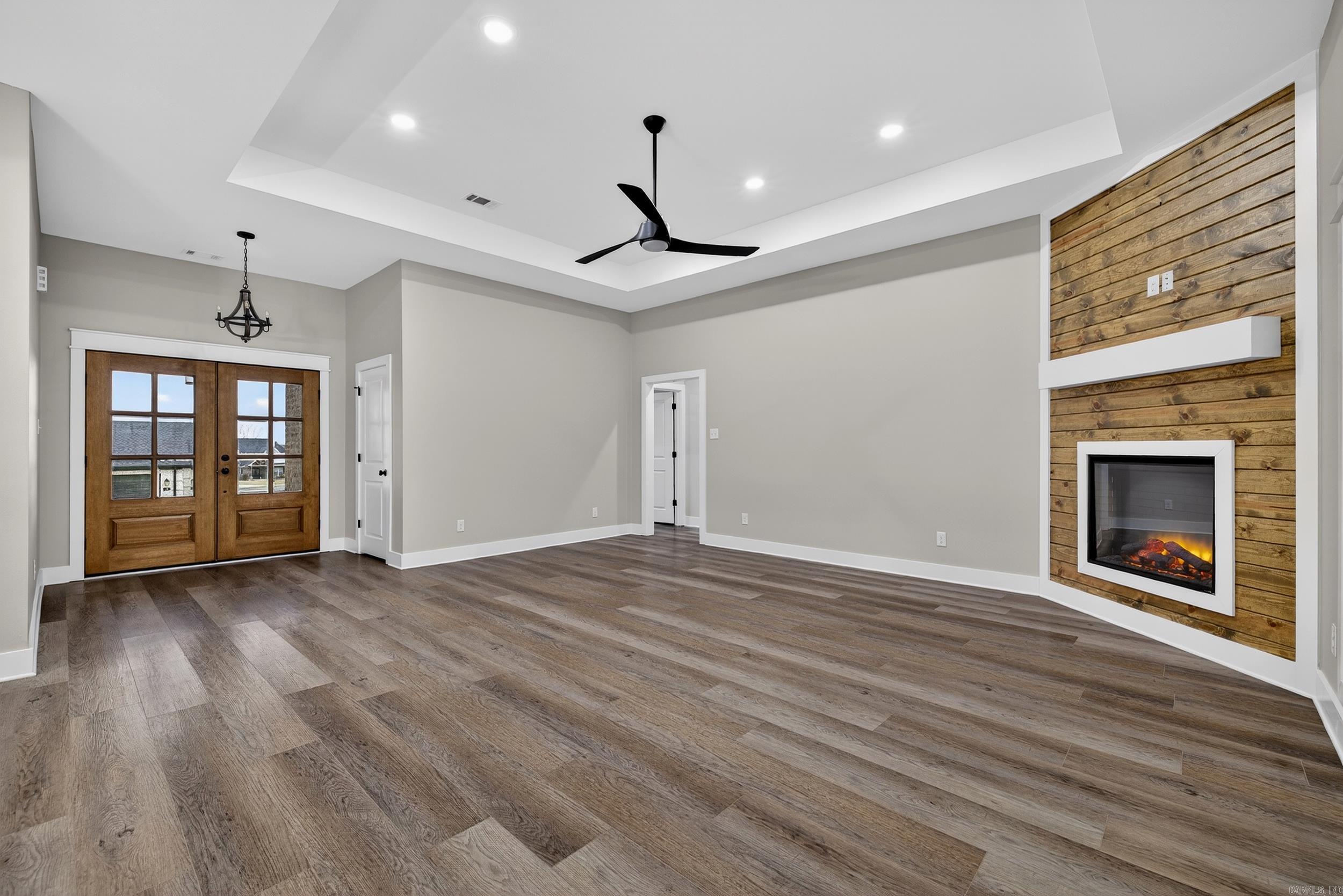 DENALI HEIGHTS - Residential