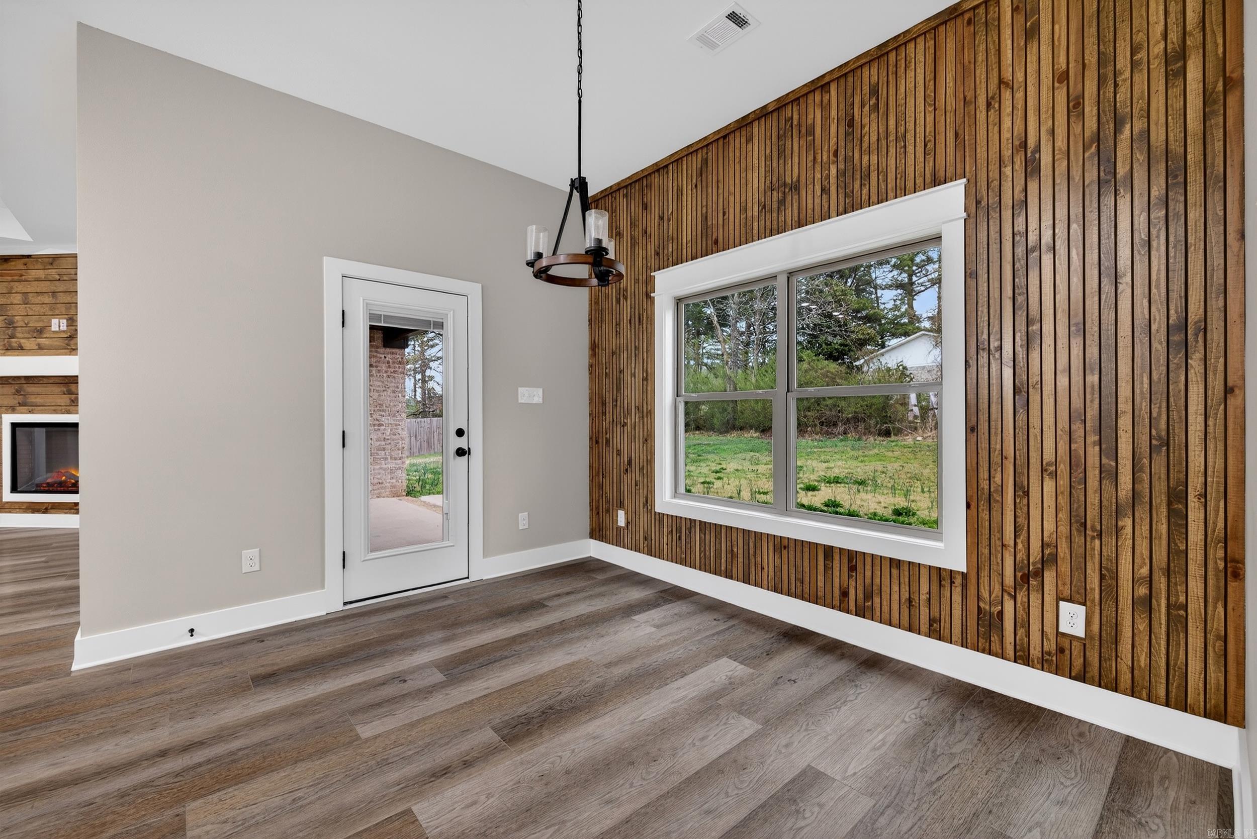 DENALI HEIGHTS - Residential