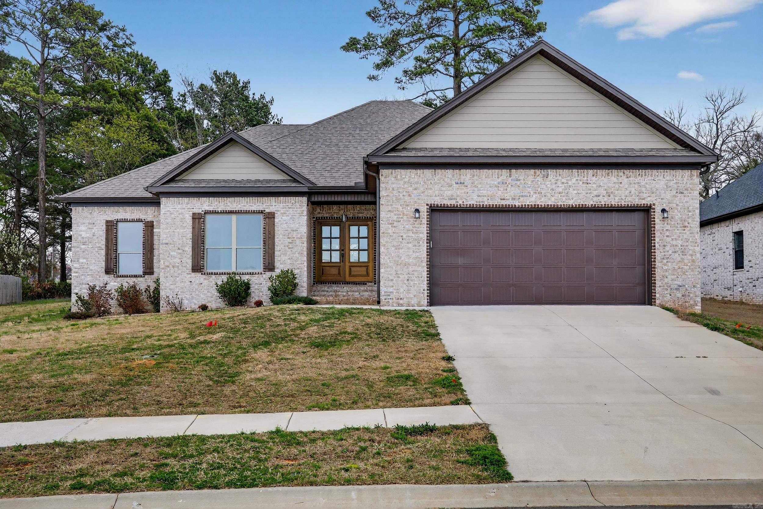 DENALI HEIGHTS - Residential