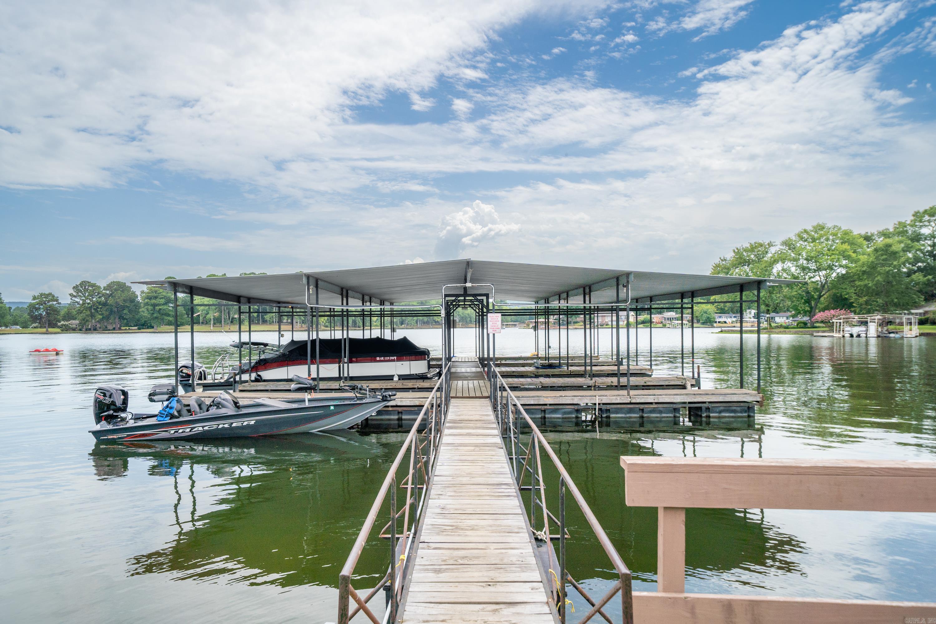 EMERALD ISLE HPR - Residential