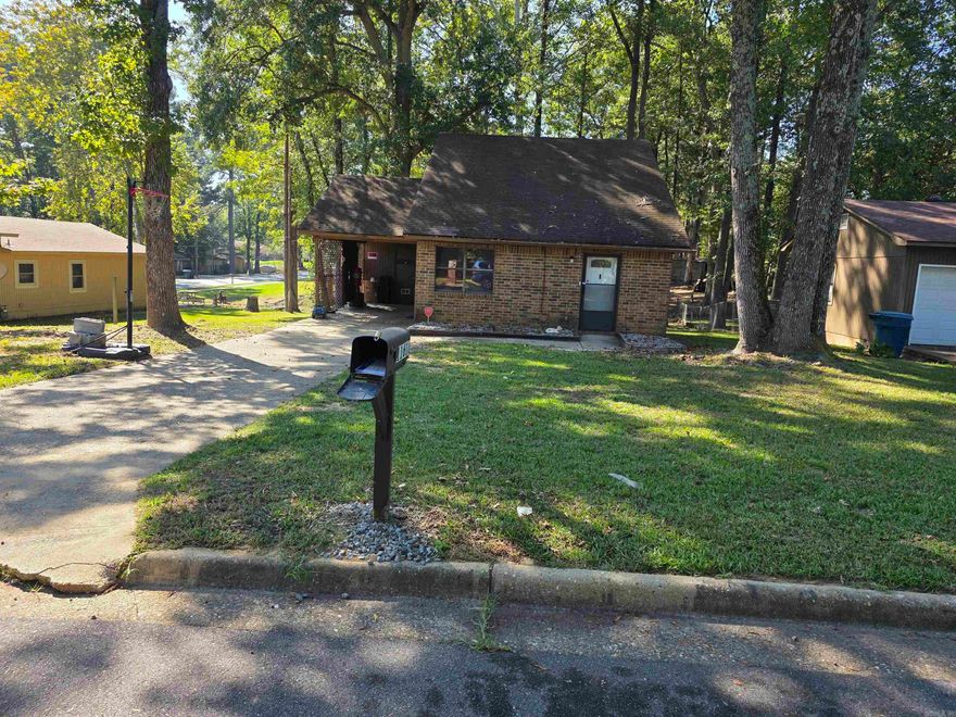 Check out this cute house with 3 bedrooms 1 bath. It has been a great rental for years and would be a perfect fit to add to your portfolio. It is tenant occupied and will require 24hr notice for showings.  This property also can be sold as a Package deal with 3001 Loma Drive LR, 5 Delrose Drive LR, and 11711 Springtree Drive LR.
