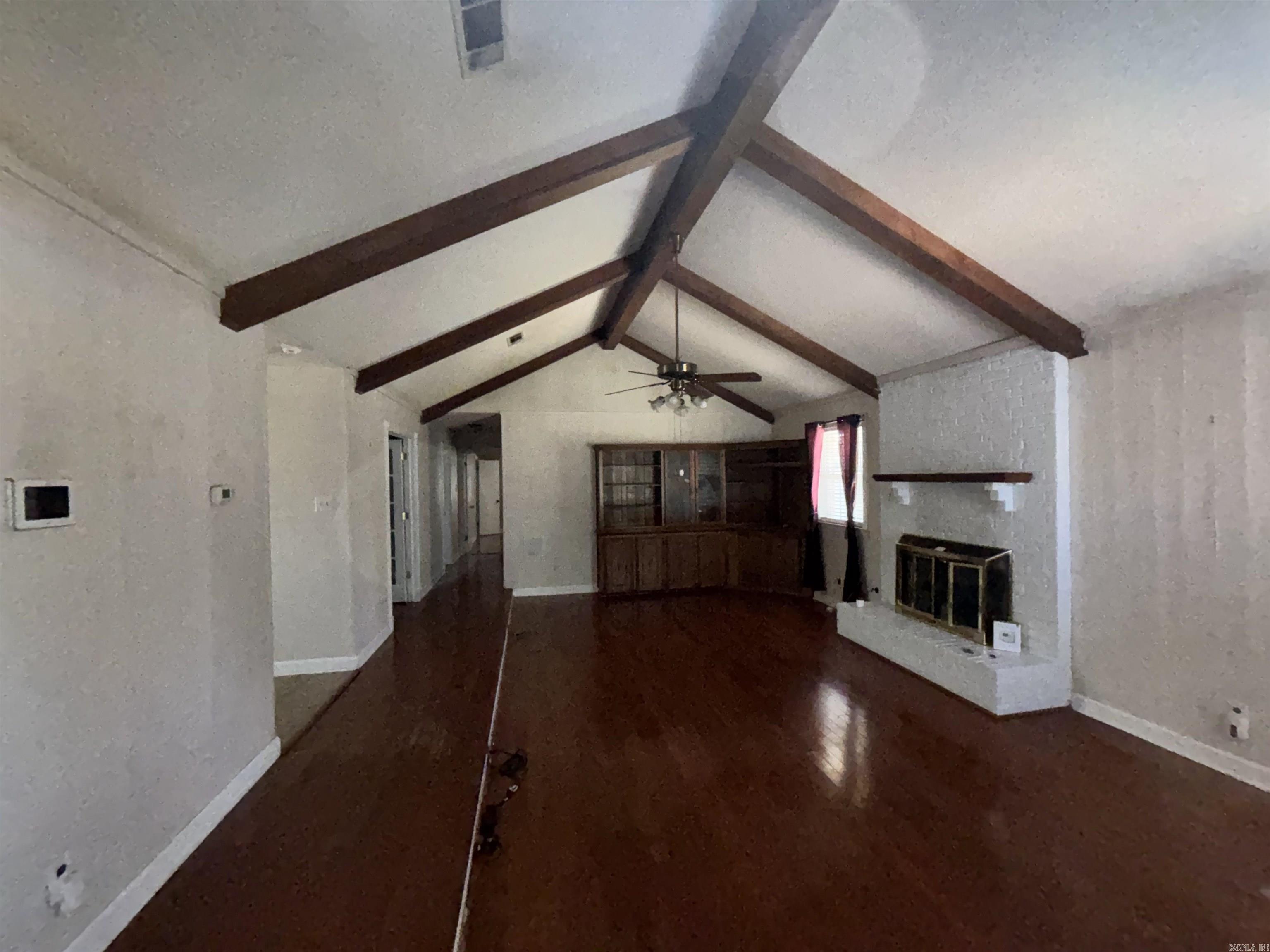 STONEWALL - Residential