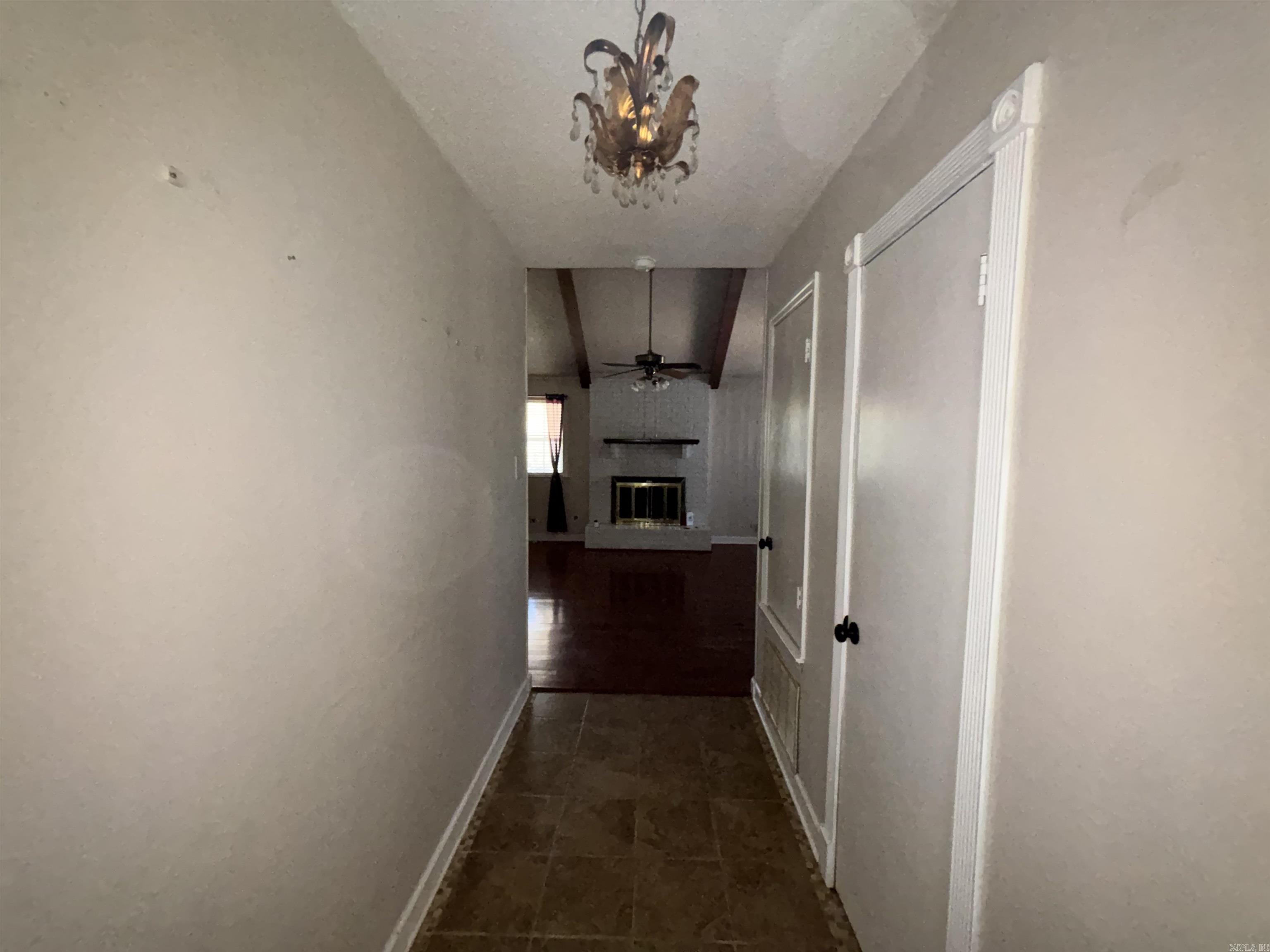 STONEWALL - Residential