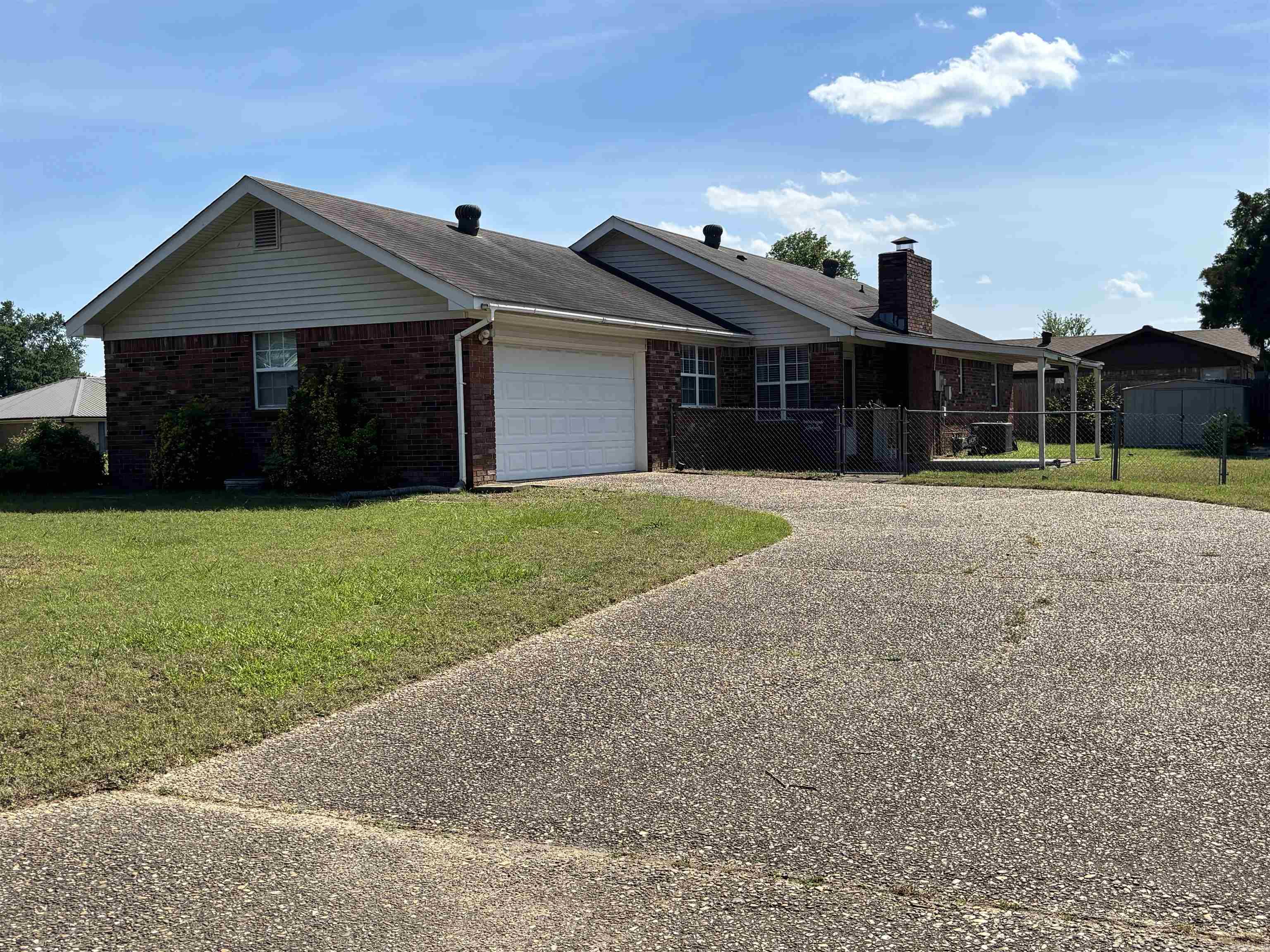 STONEWALL - Residential