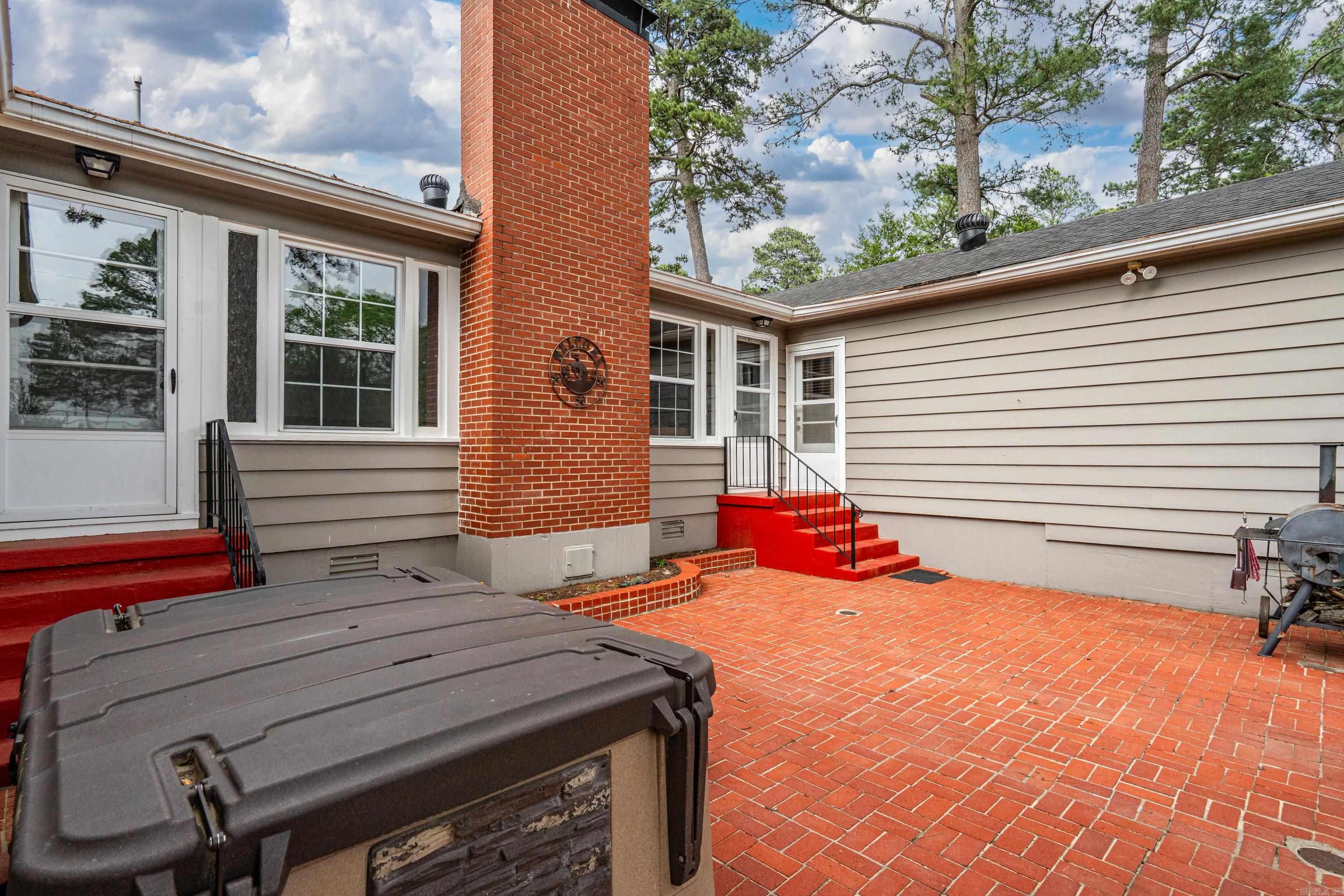 TRIVISTA - Residential