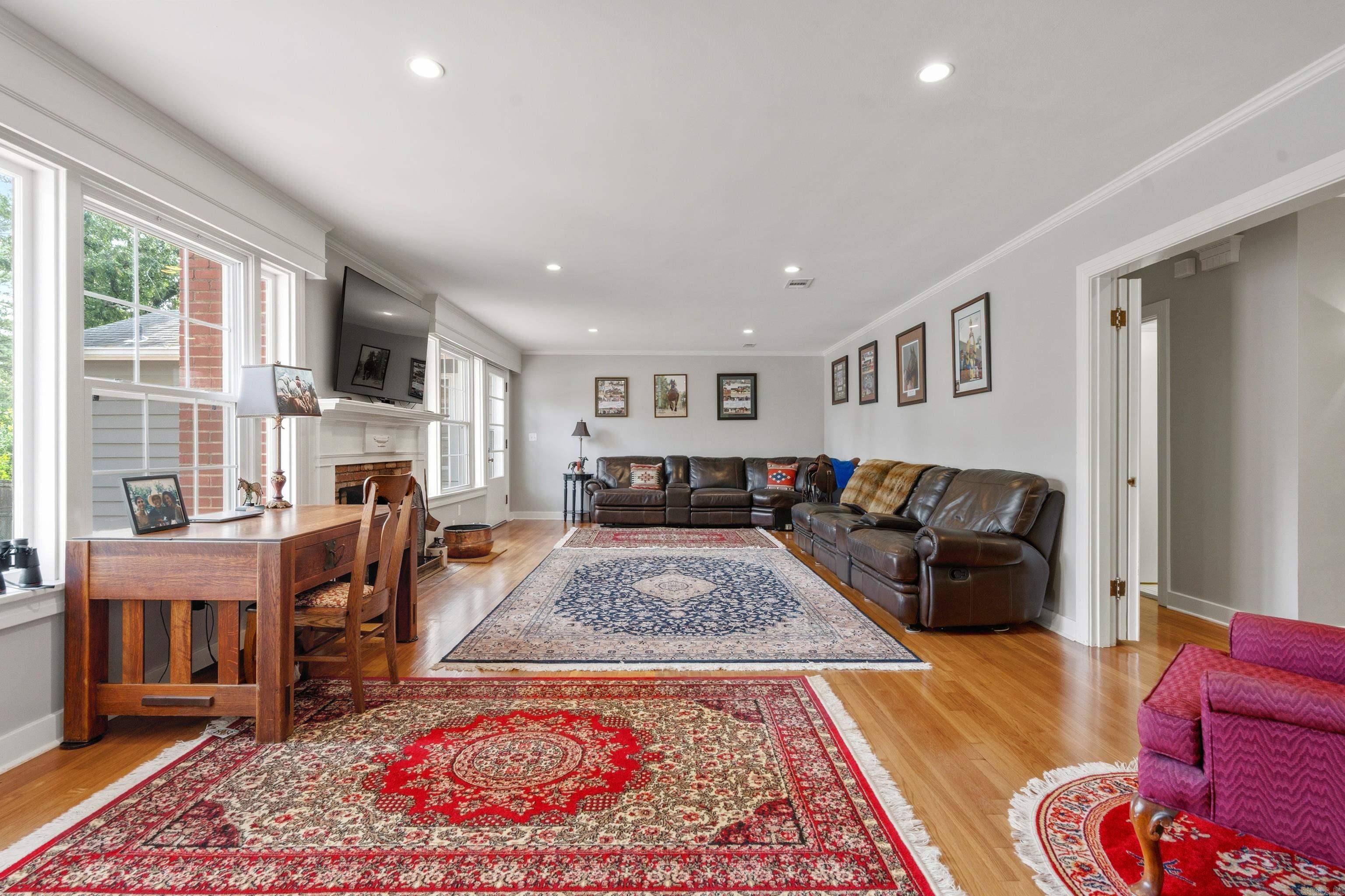 TRIVISTA - Residential