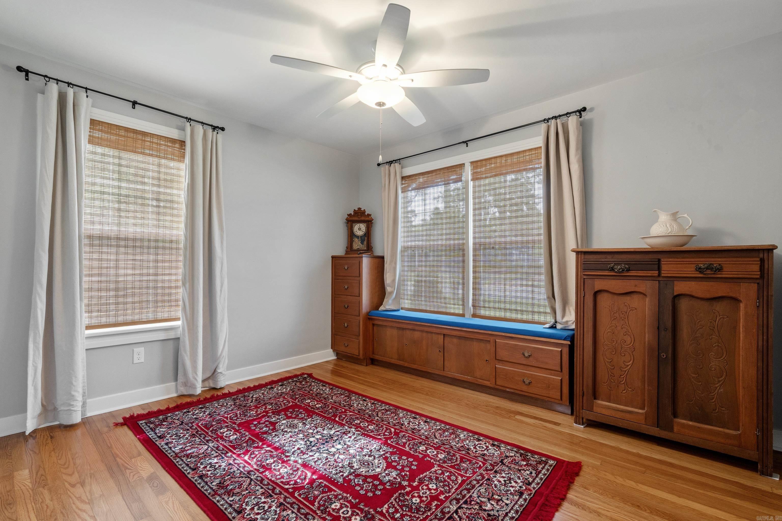 TRIVISTA - Residential