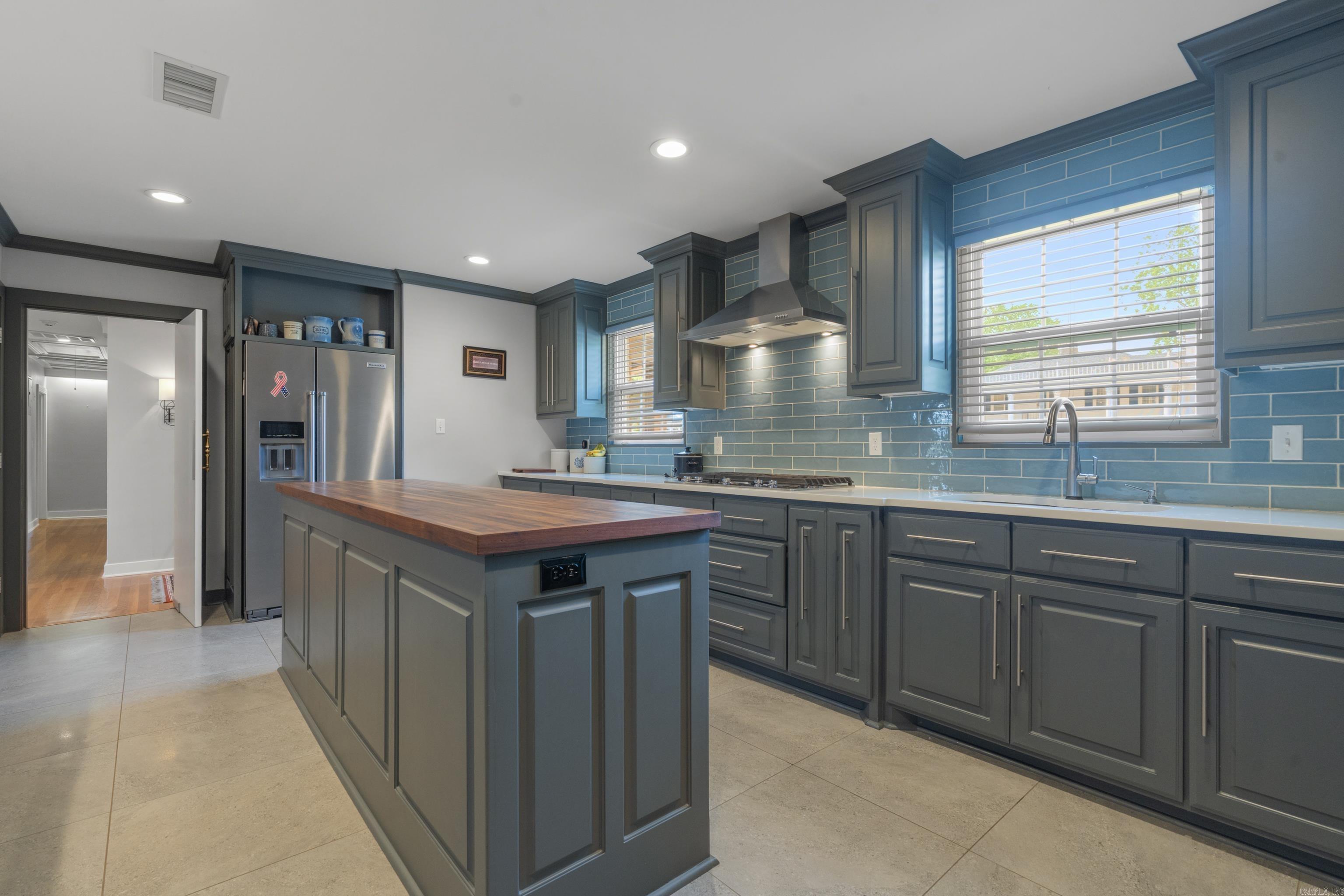 TRIVISTA - Residential