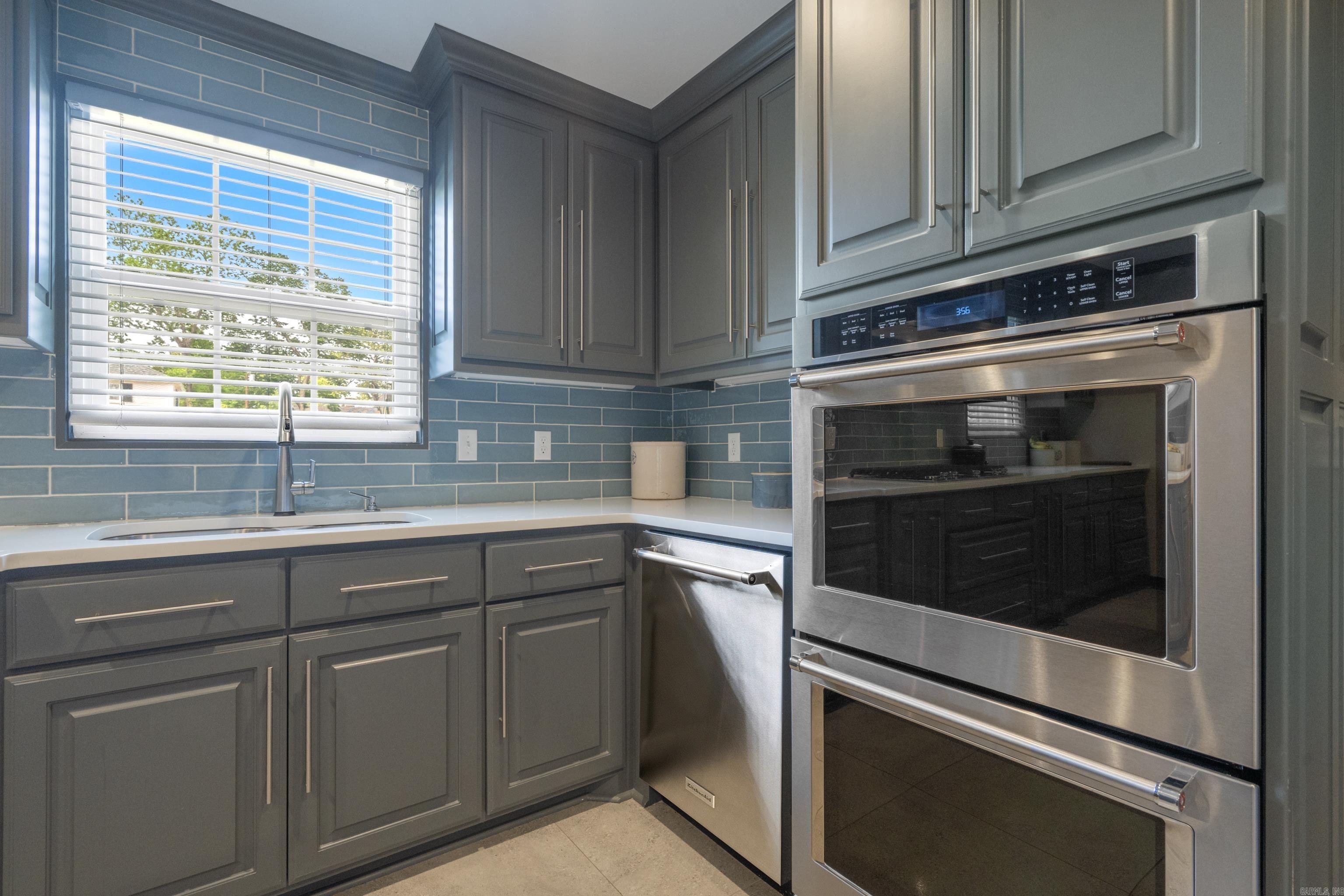 TRIVISTA - Residential