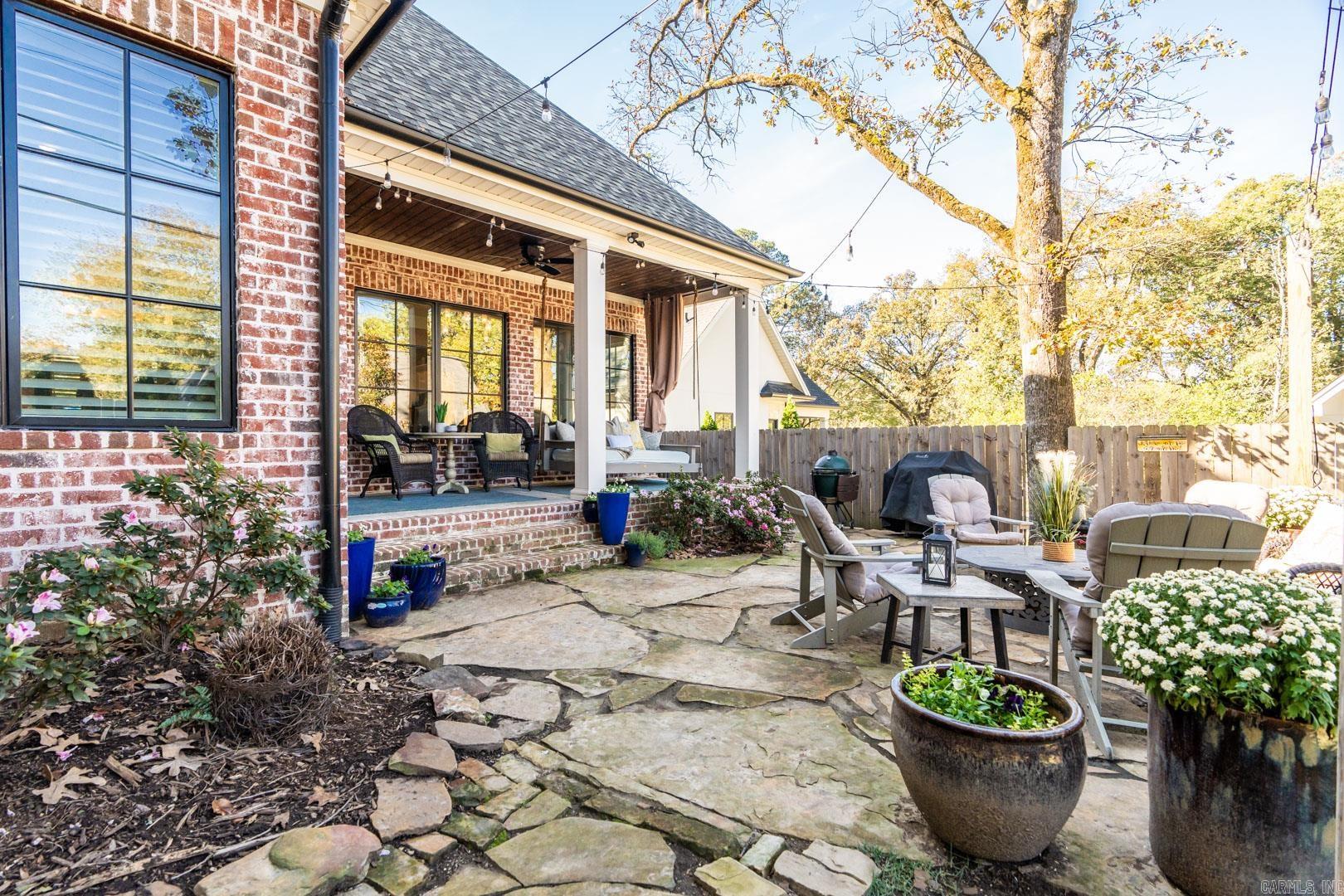 HOLLYWOOD - Residential