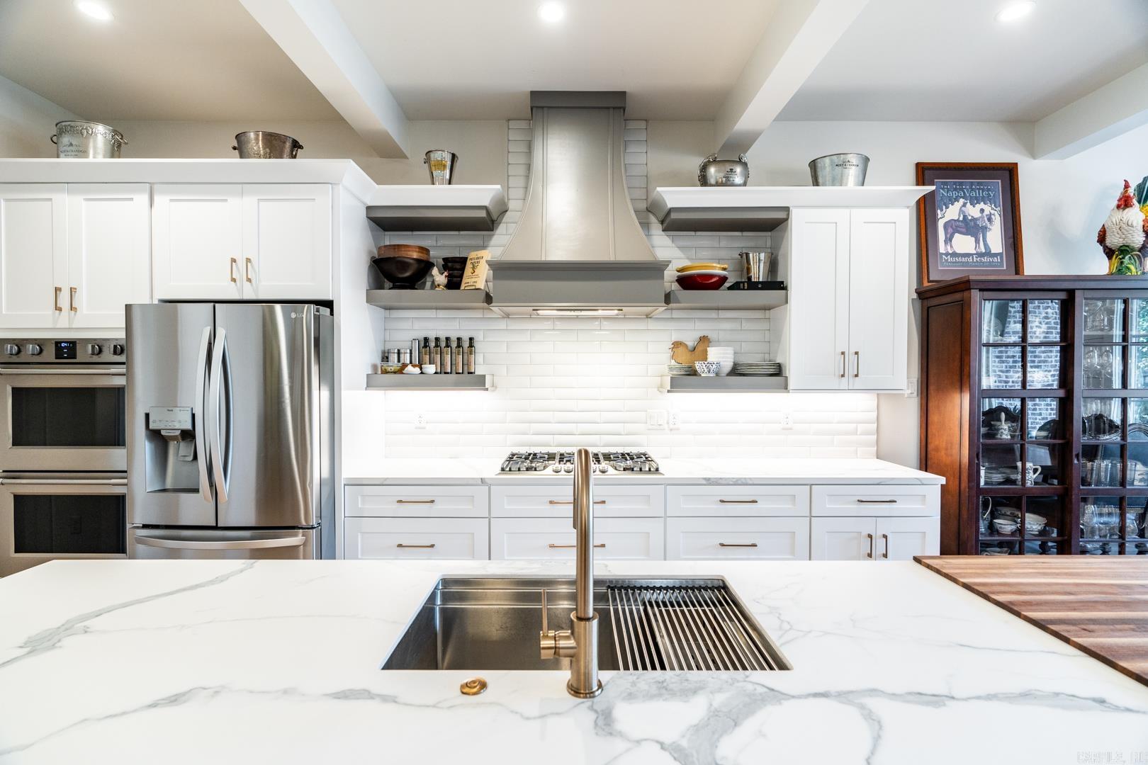 HOLLYWOOD - Residential