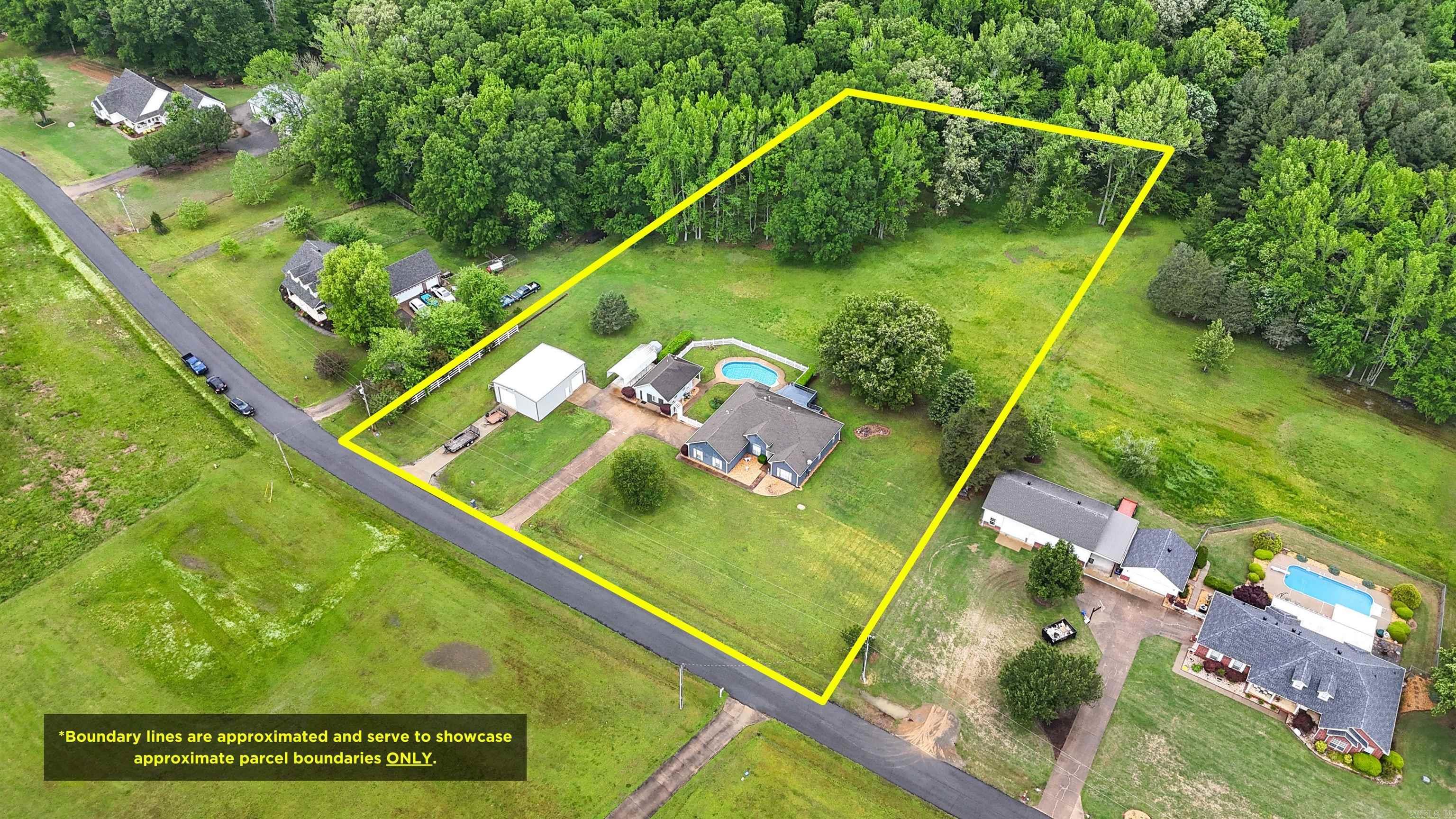 MCKENZIE MEADOW - Residential