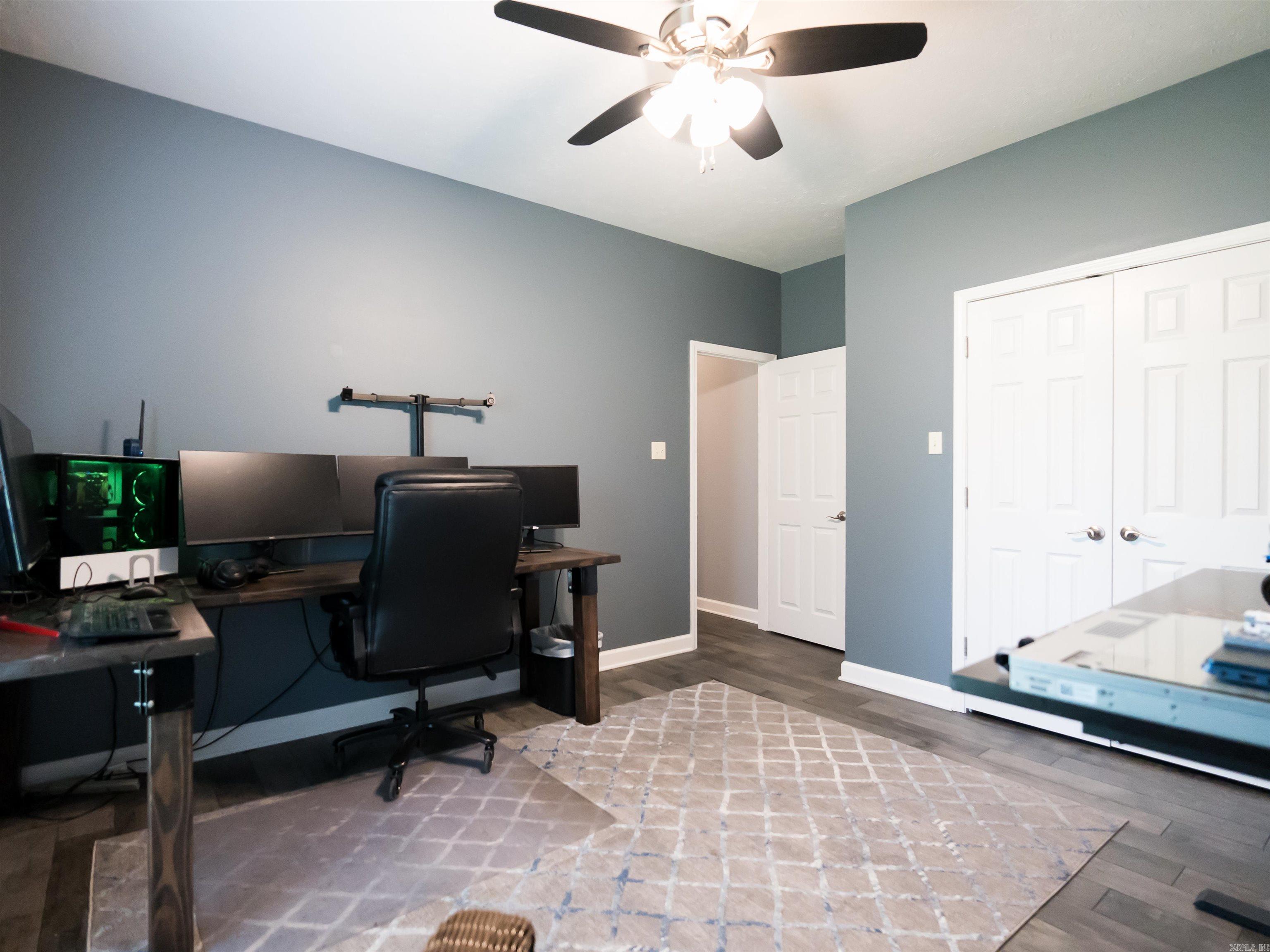 MCKENZIE MEADOW - Residential