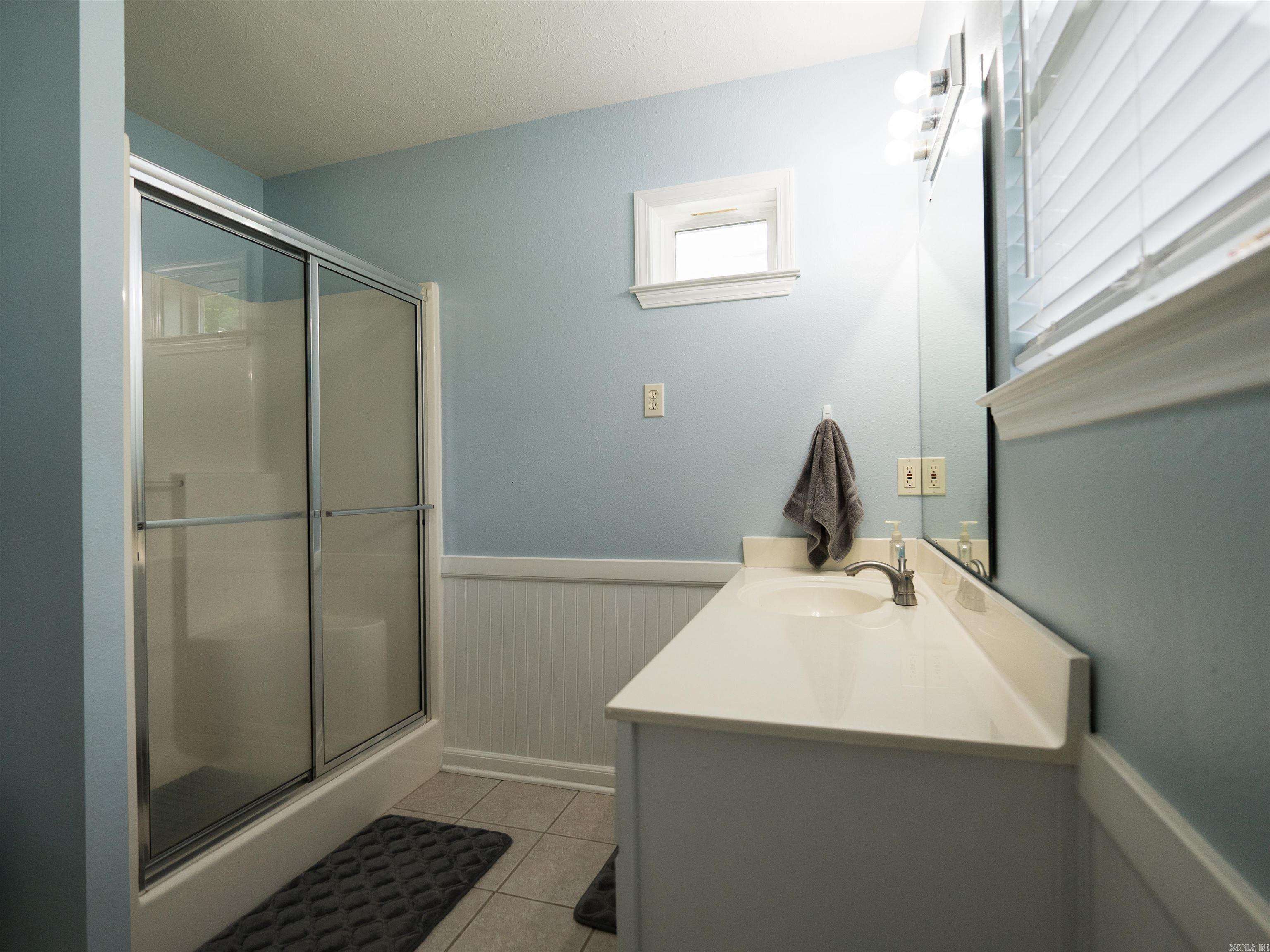 MCKENZIE MEADOW - Residential