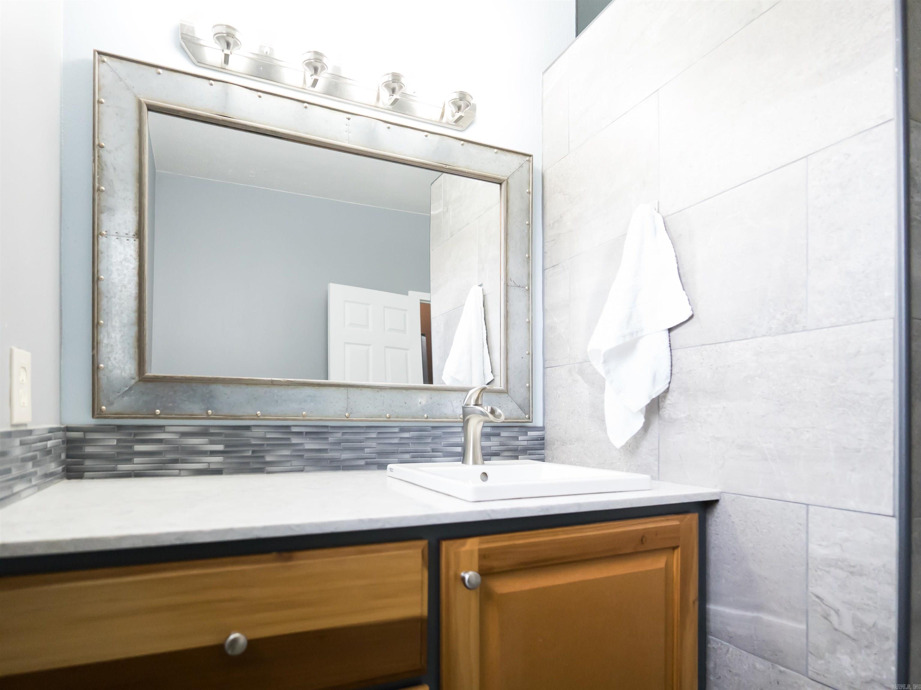 MCKENZIE MEADOW - Residential