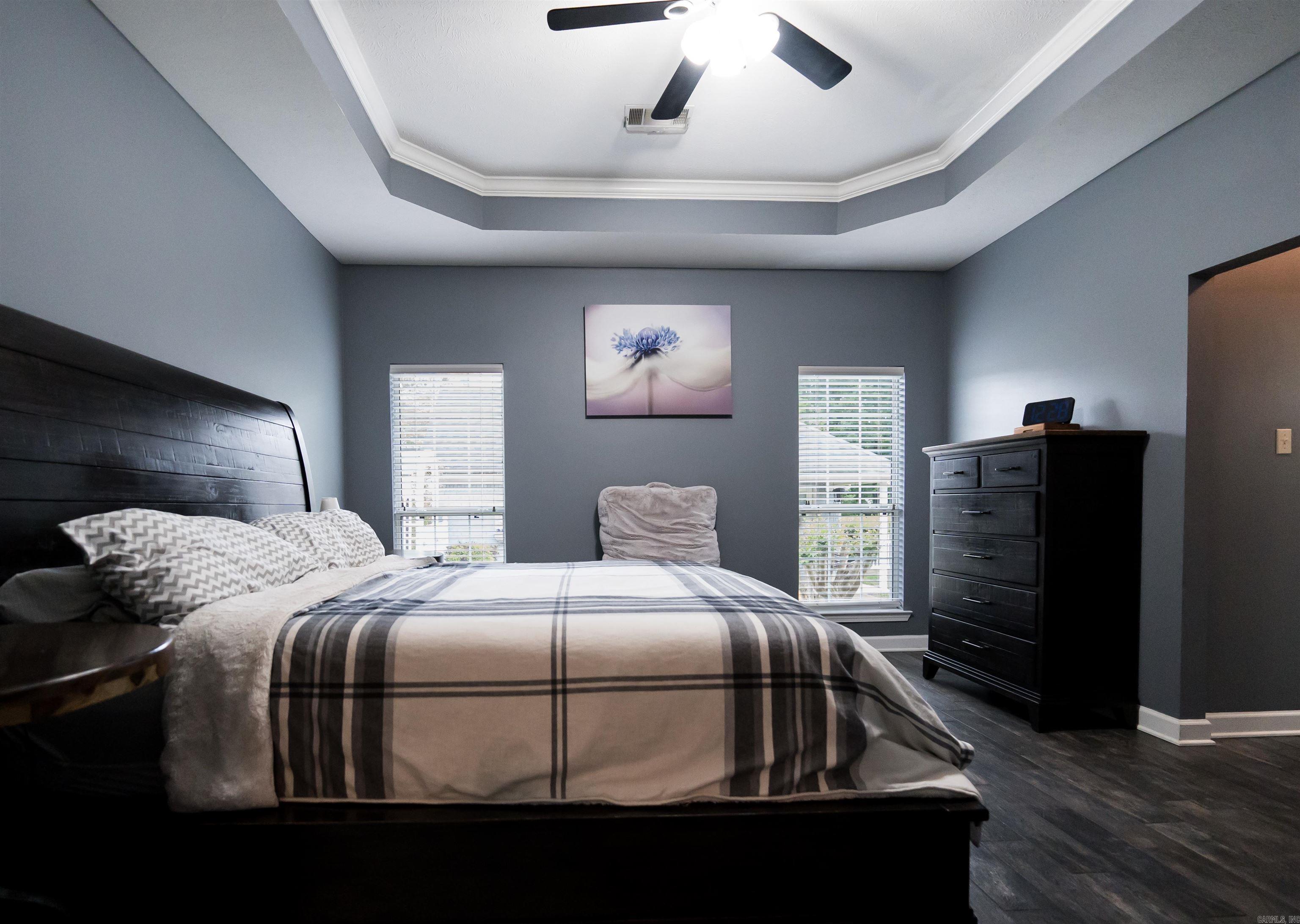 MCKENZIE MEADOW - Residential