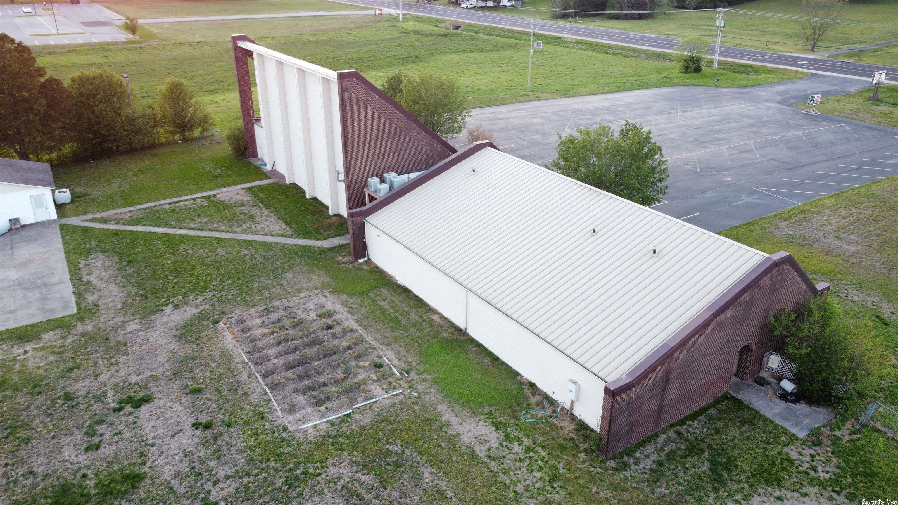 8-7-7 Searcy Outlots - Commercial Sale