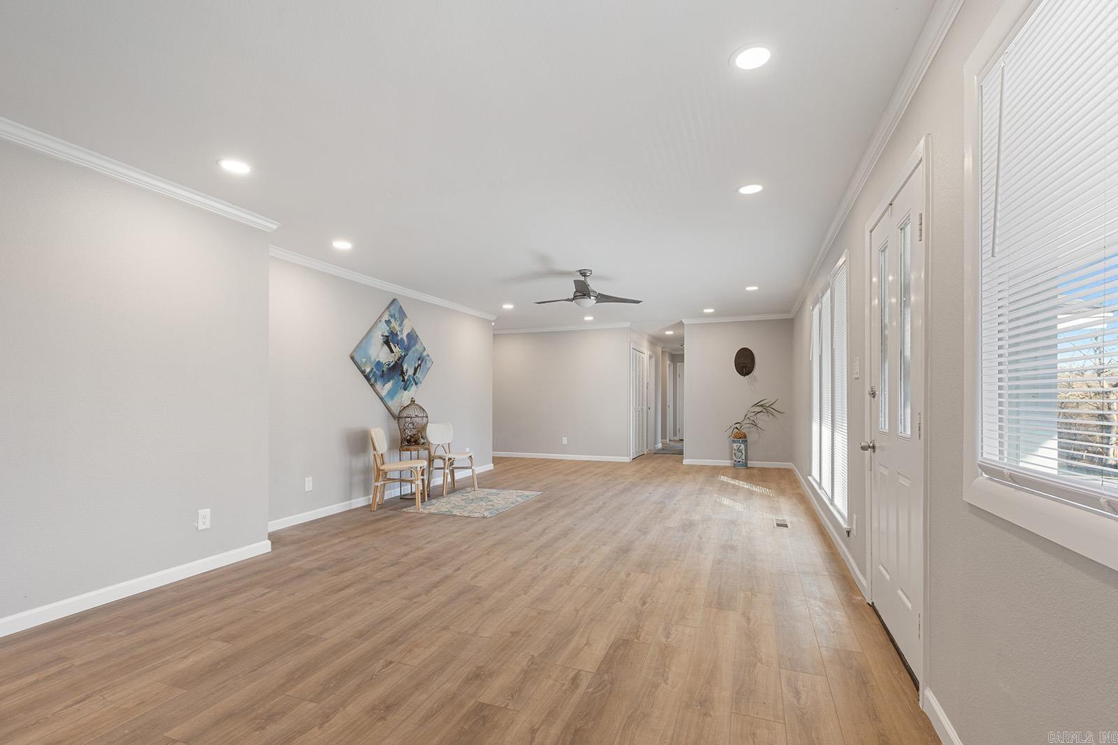 INDIANHEAD LAKES EST - Residential