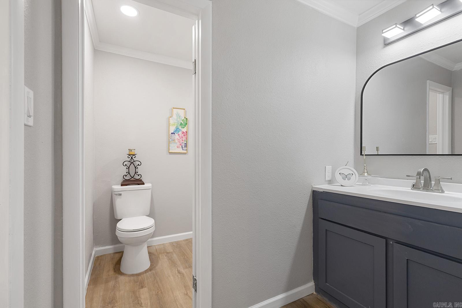 INDIANHEAD LAKES EST - Residential