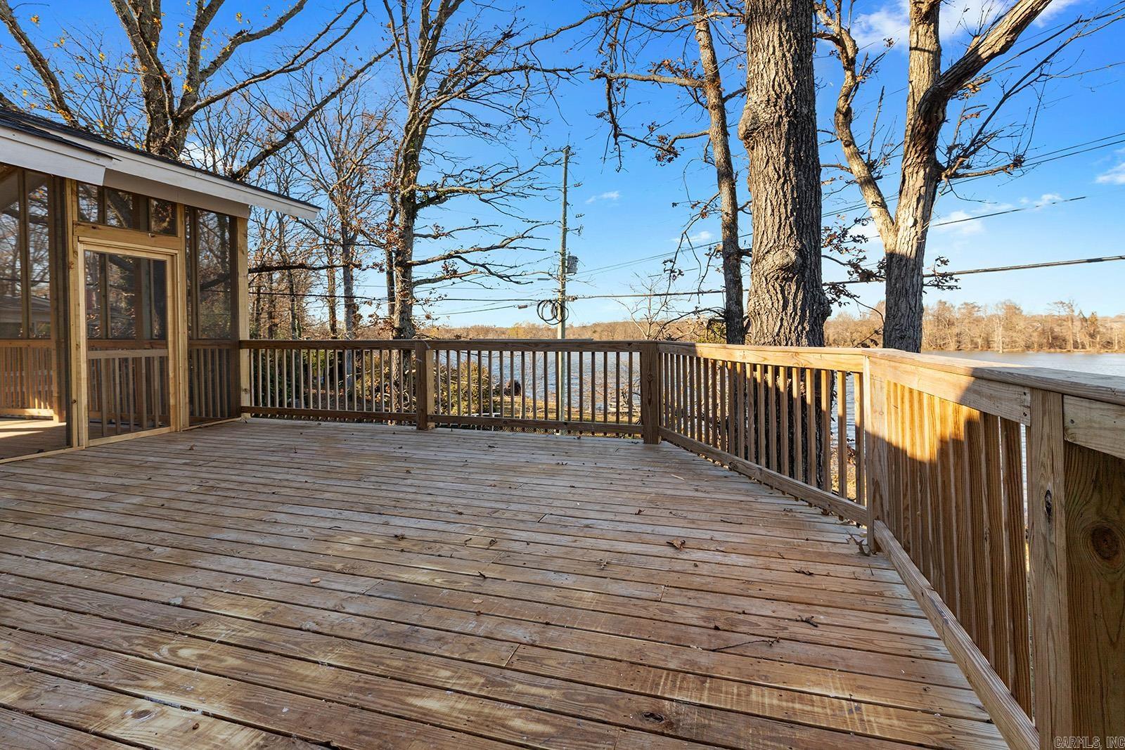 INDIANHEAD LAKES EST - Residential