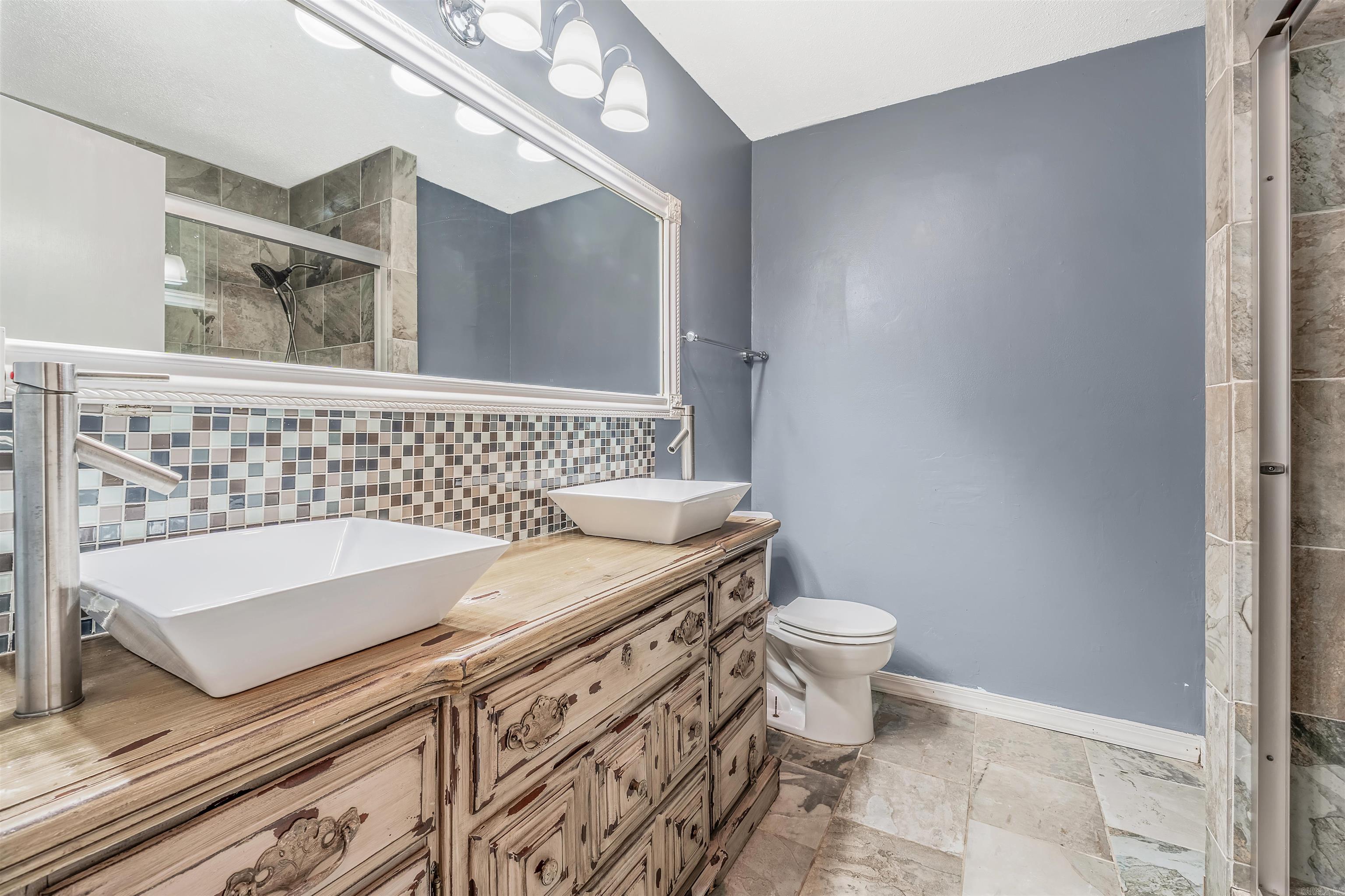 OAKHURST - Residential