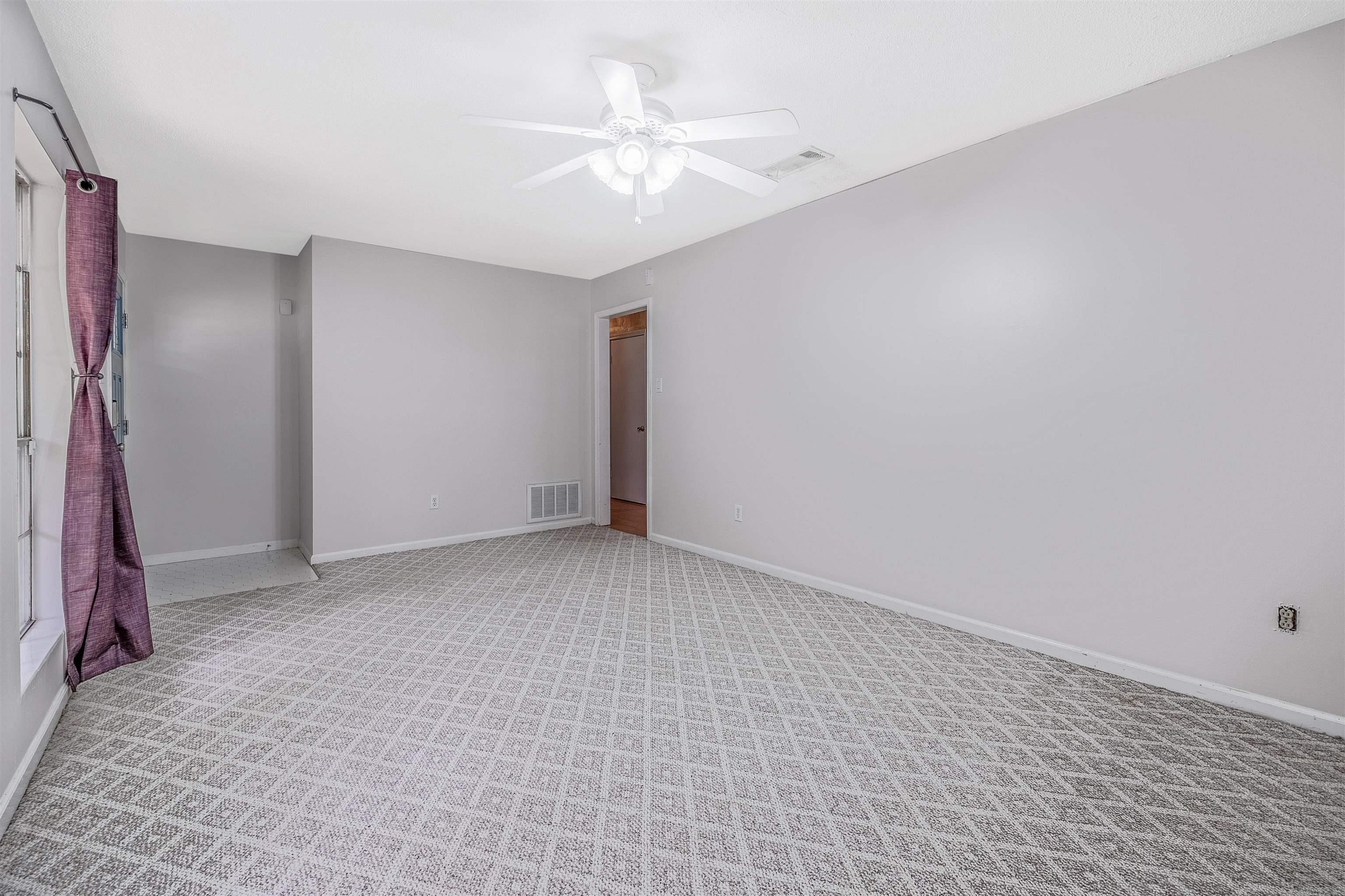 OAKHURST - Residential