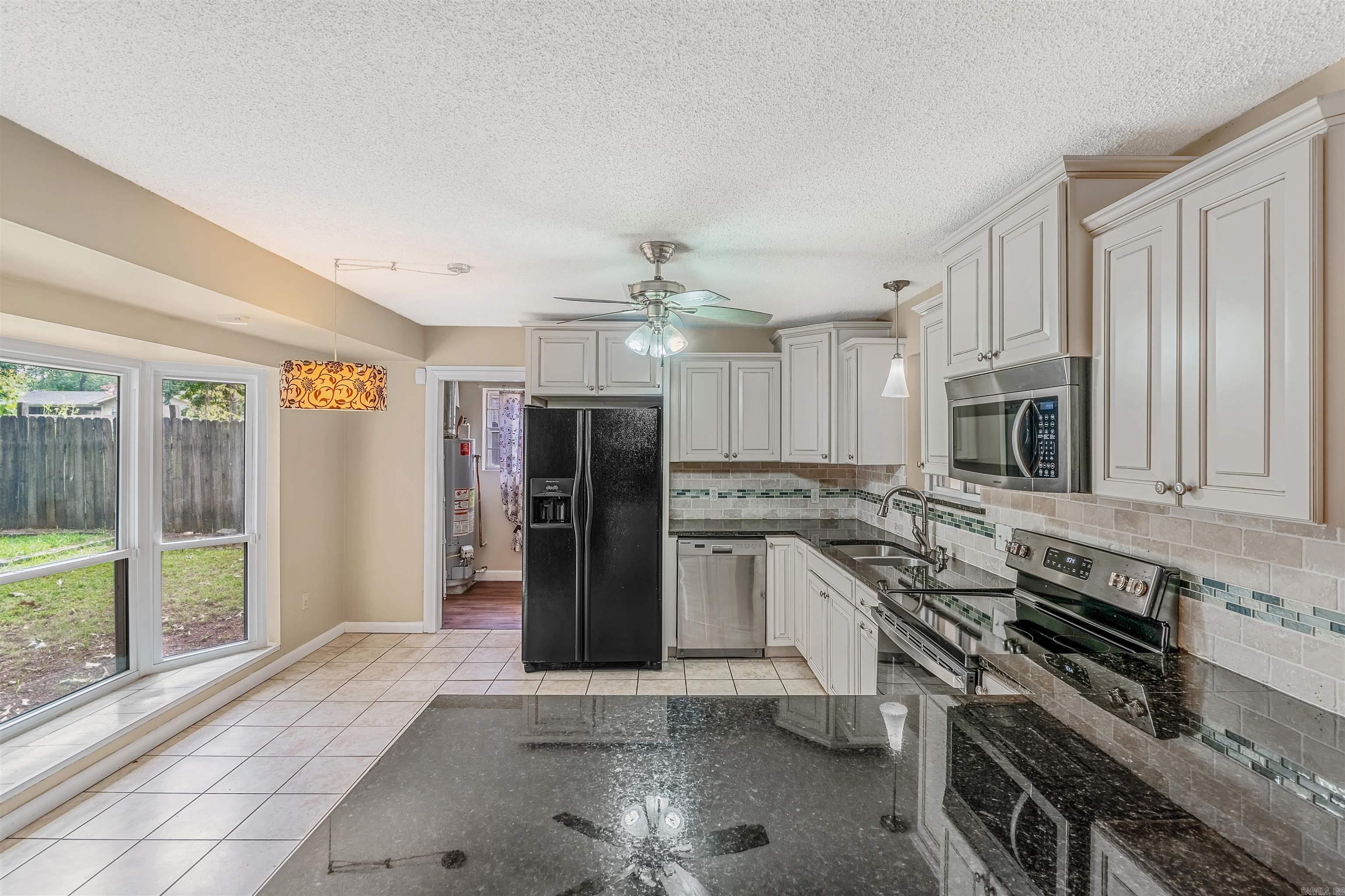 OAKHURST - Residential