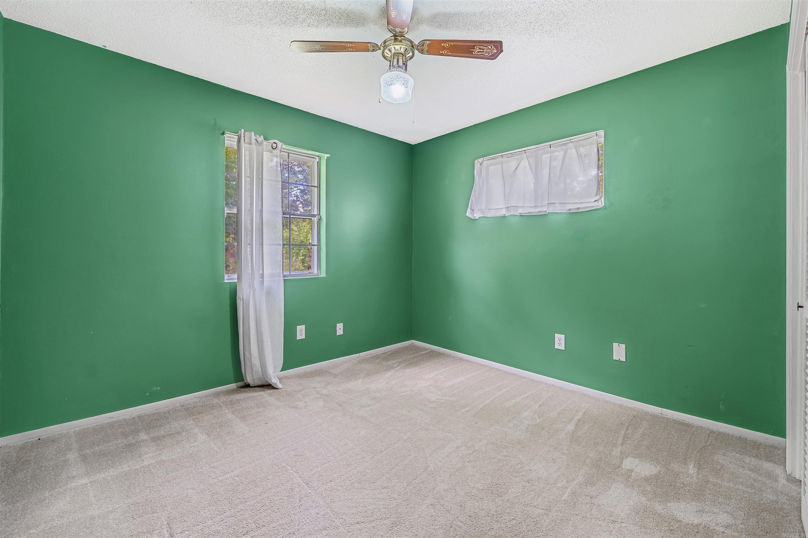 OAKHURST - Residential