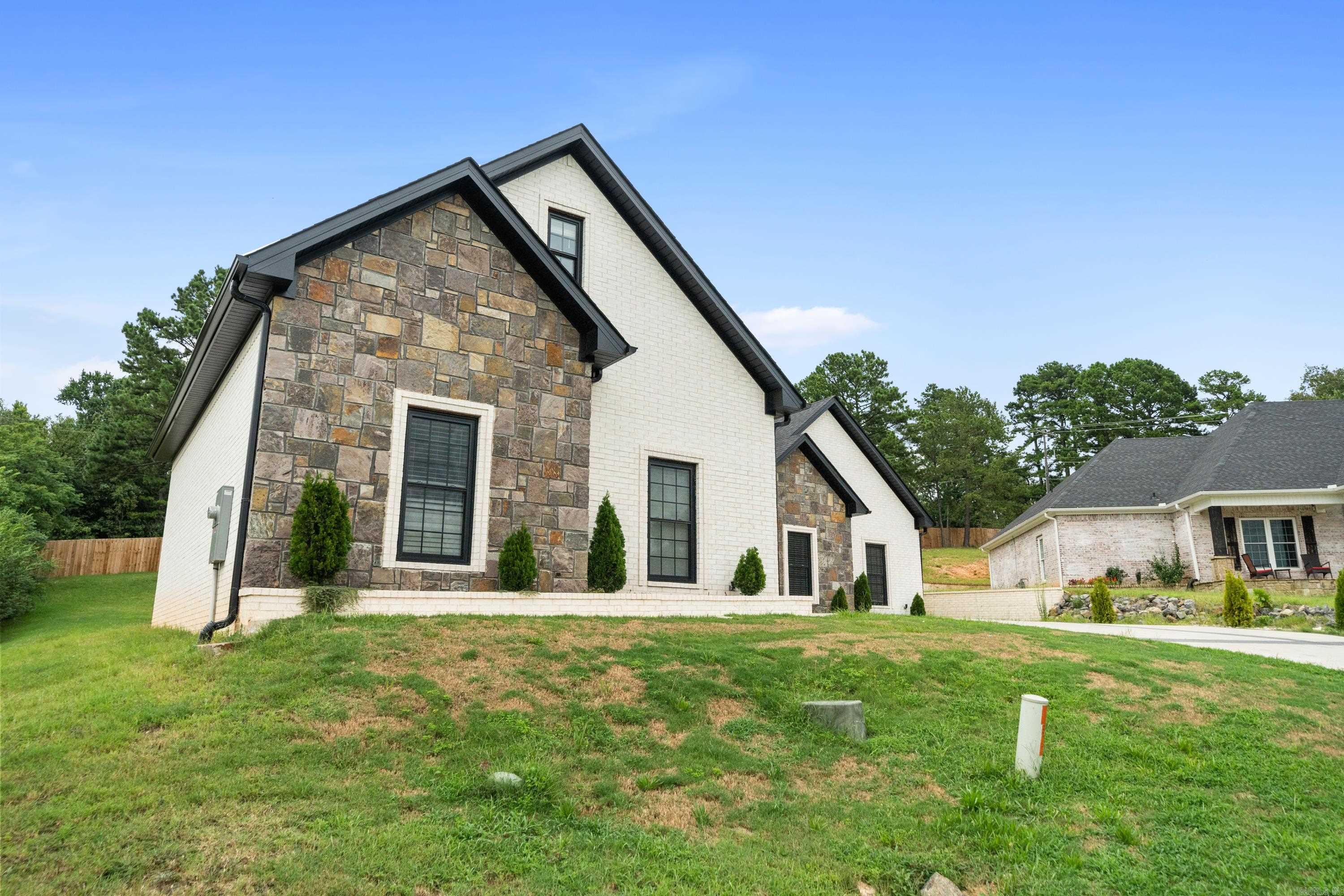 QUAIL RIDGE ESTATES - Residential