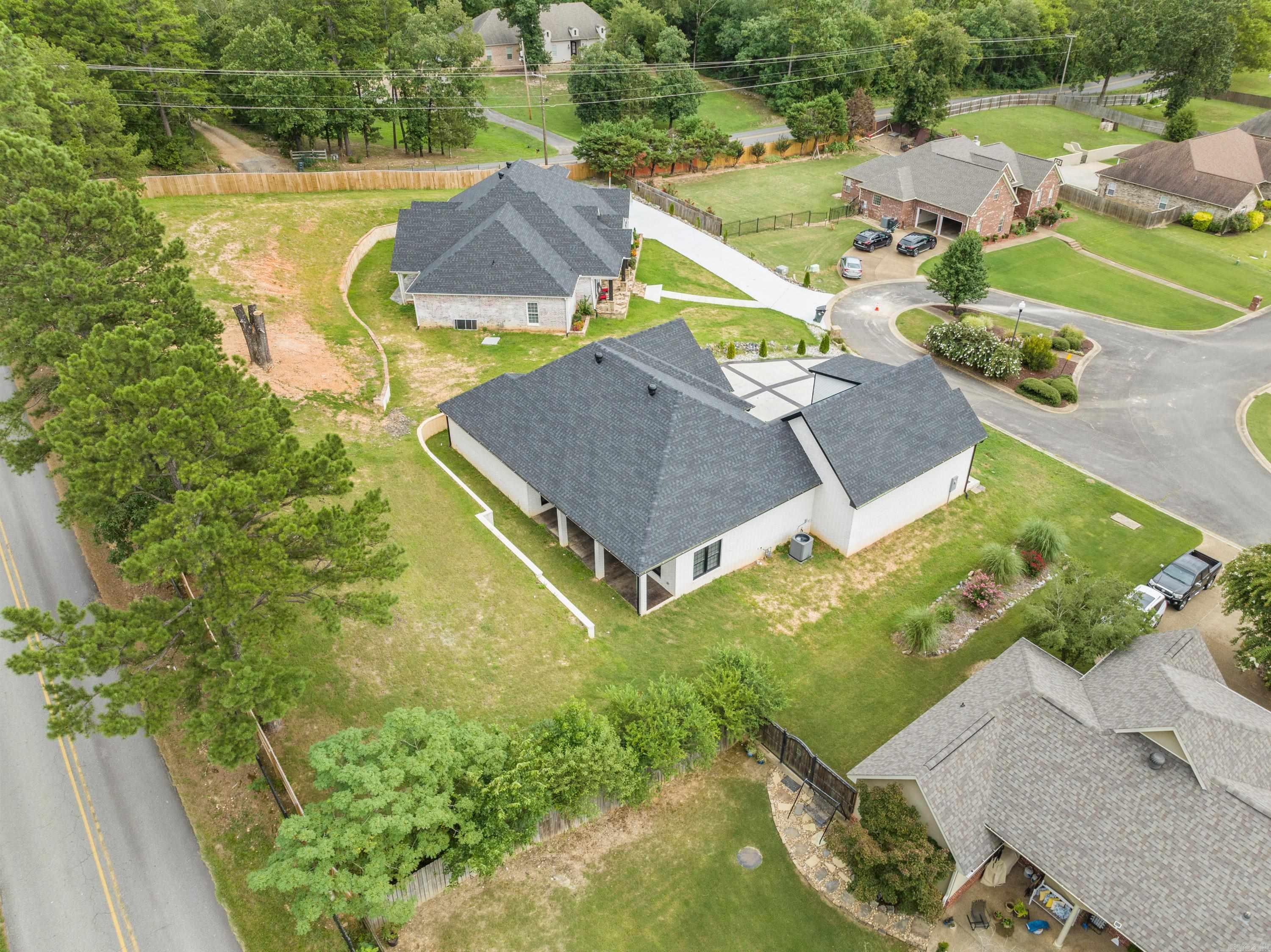 QUAIL RIDGE ESTATES - Residential