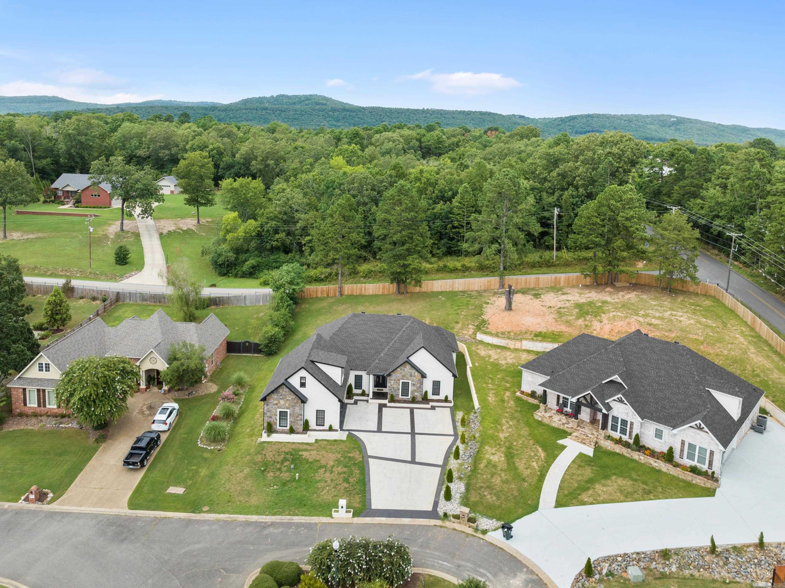 QUAIL RIDGE ESTATES - Residential