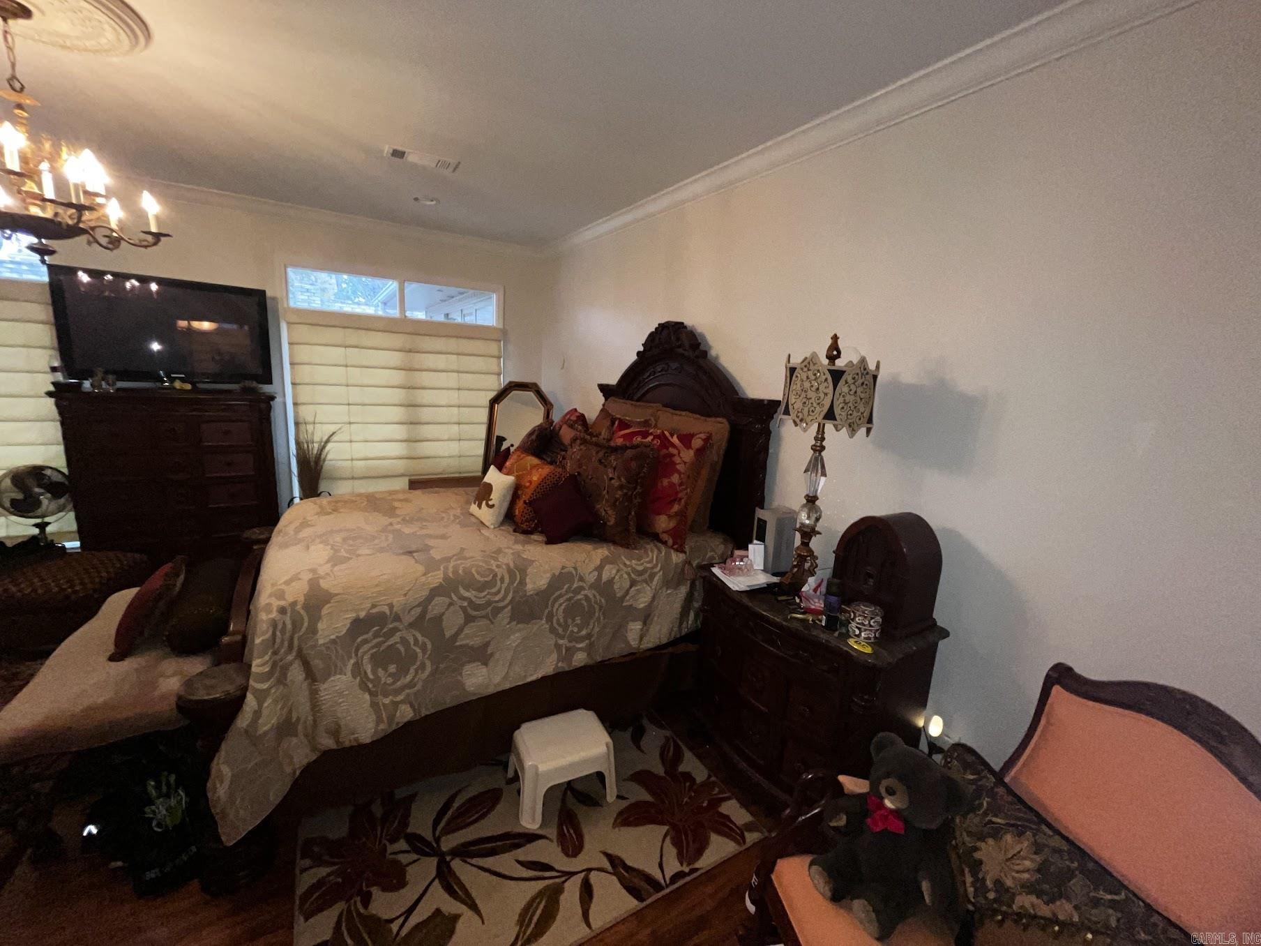 HUNTERS GREEN ESTATES - Residential