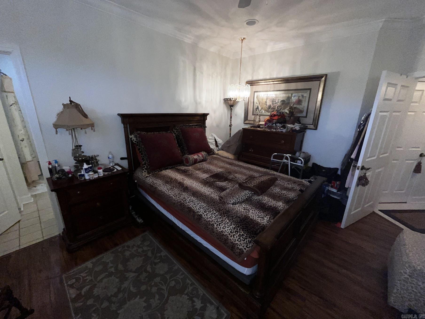 HUNTERS GREEN ESTATES - Residential