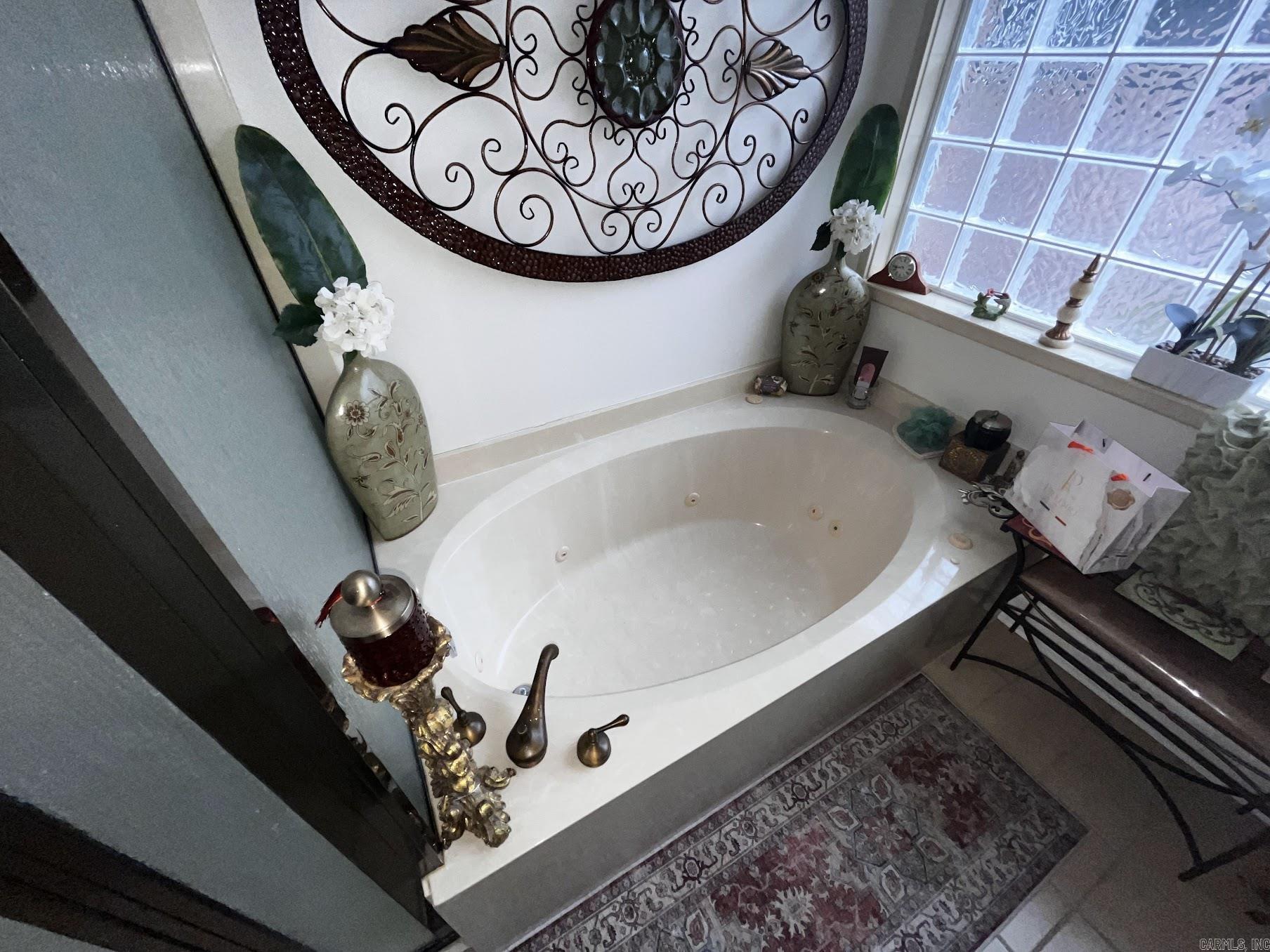 HUNTERS GREEN ESTATES - Residential