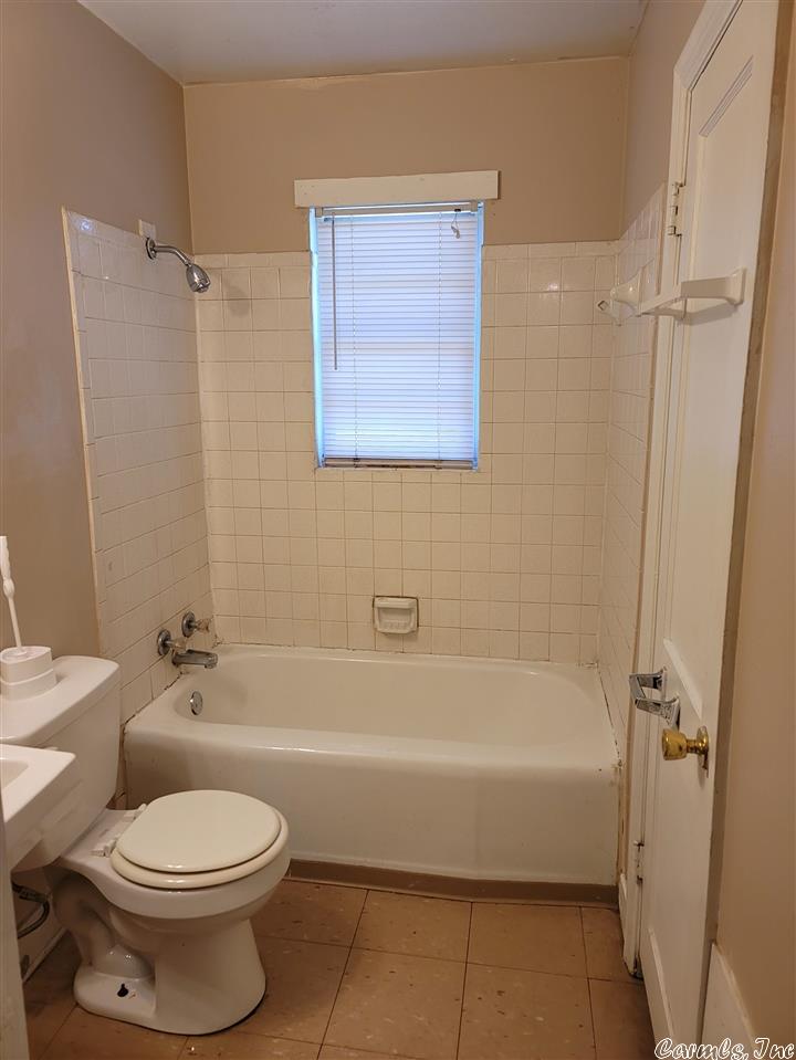 West Jacksonville #1 - Residential Lease