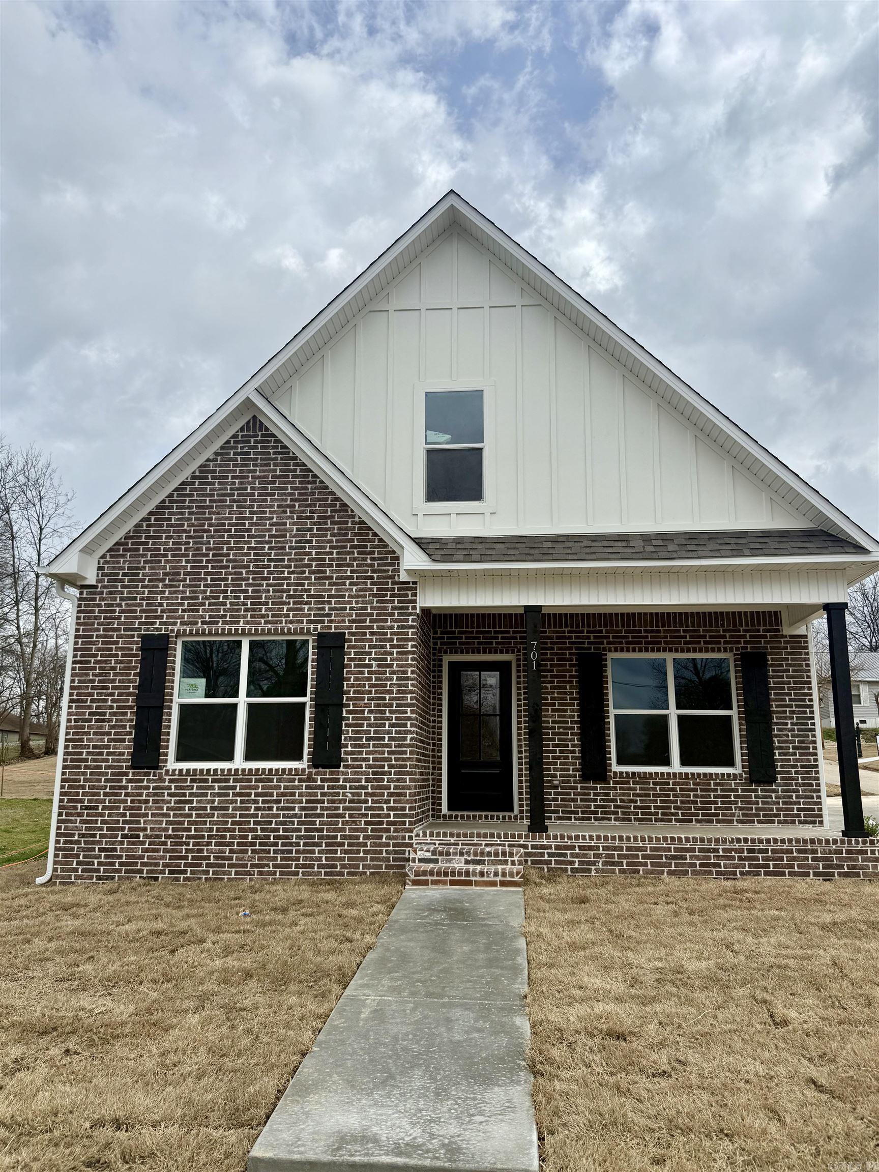 McDonalds Third - Residential