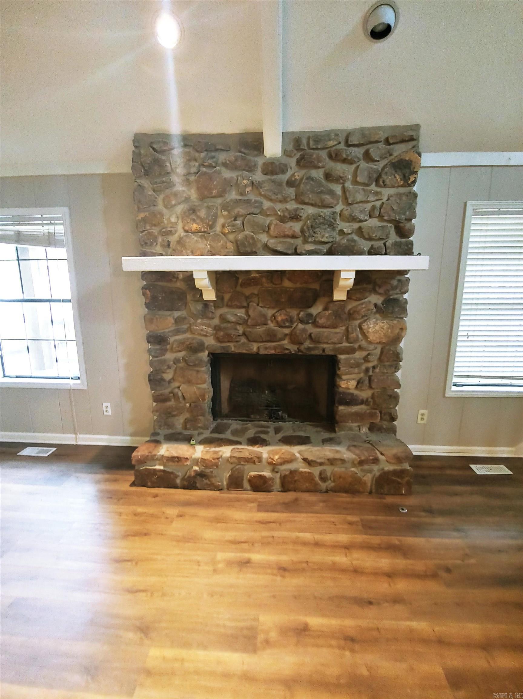 Brookshire To Cook Mountain - Residential Lease