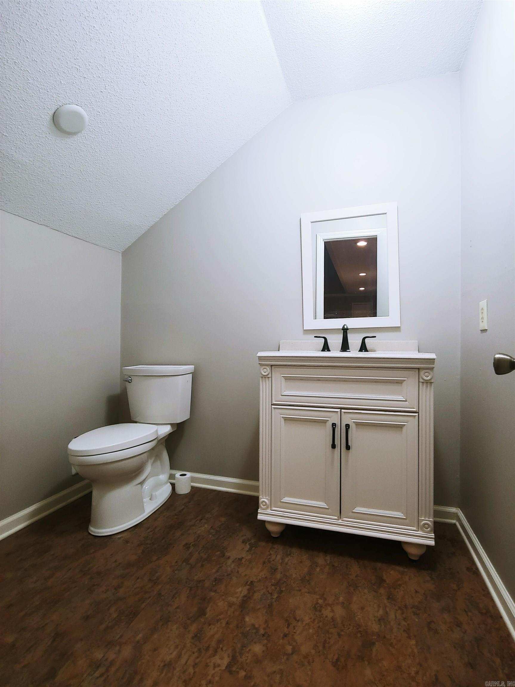 Brookshire To Cook Mountain - Residential Lease