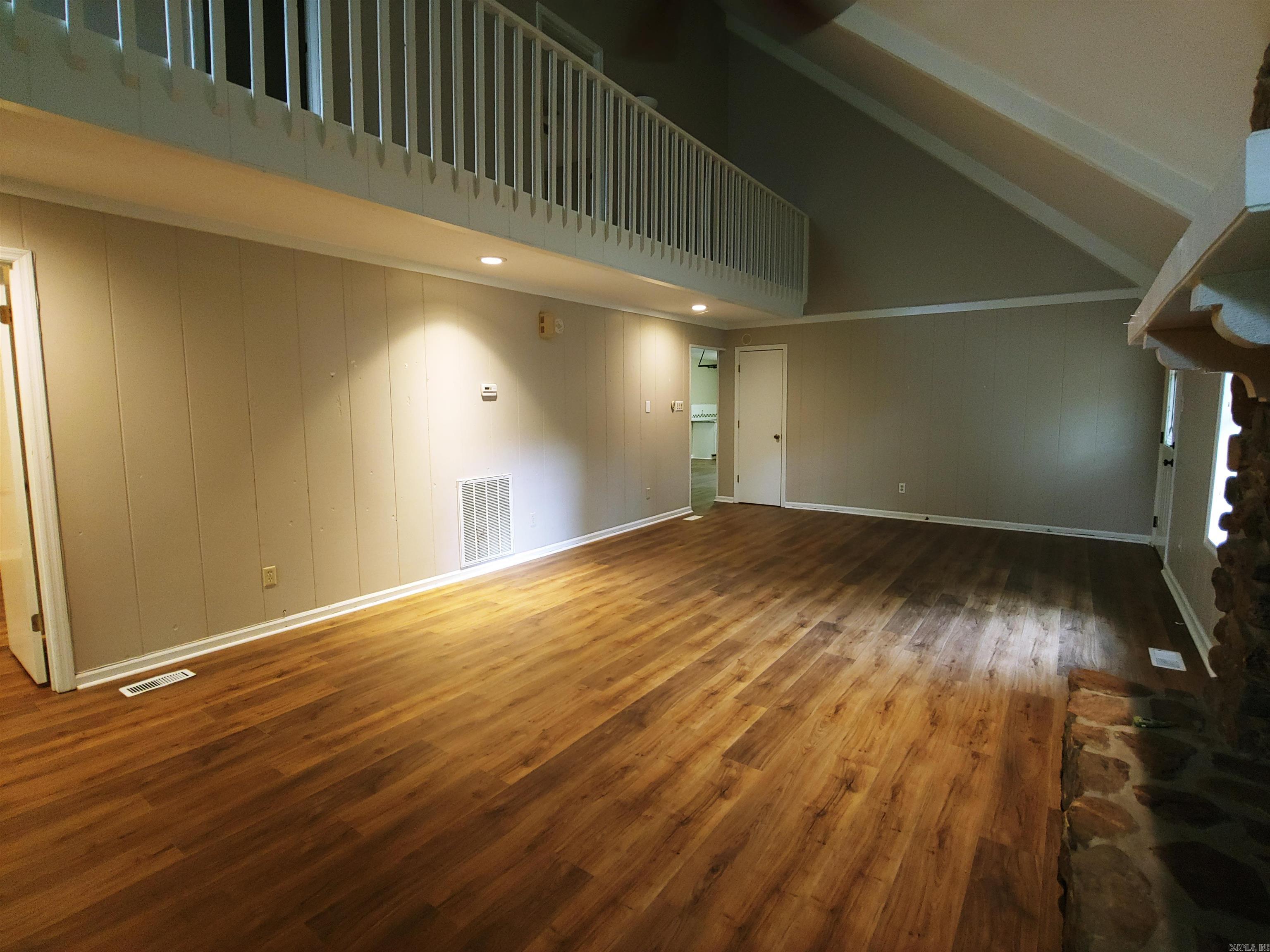 Brookshire To Cook Mountain - Residential Lease