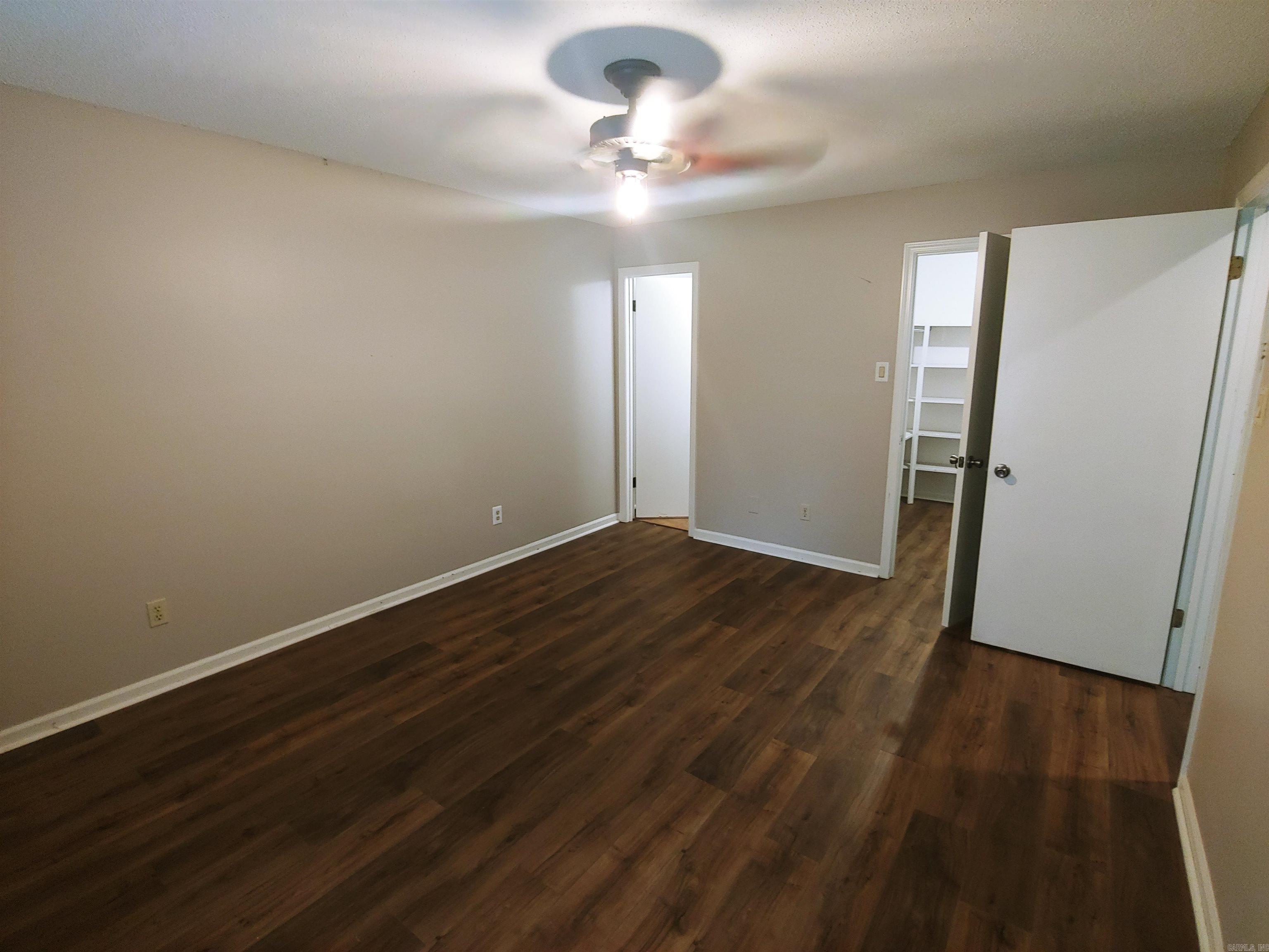 Brookshire To Cook Mountain - Residential Lease