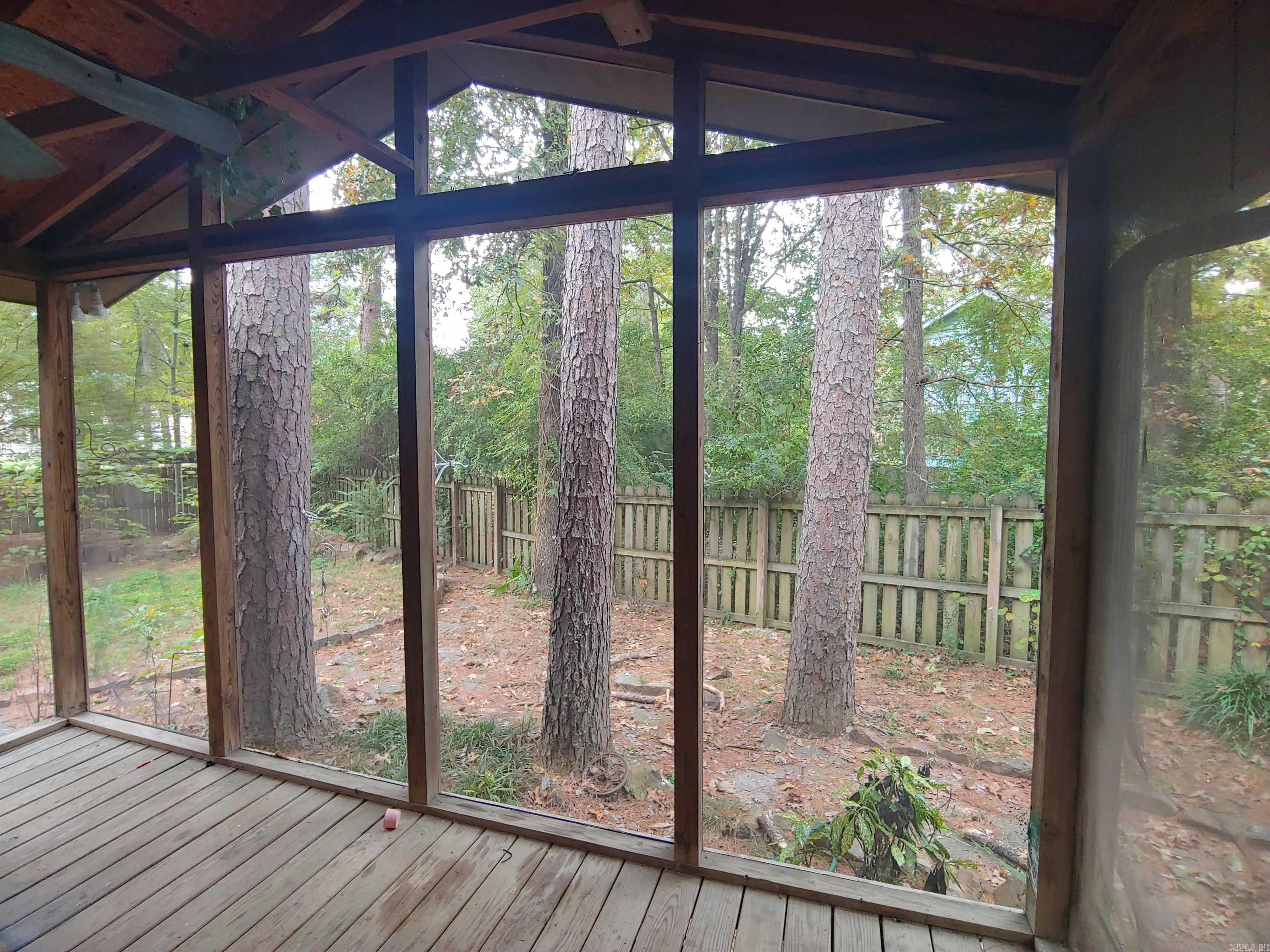 Brookshire To Cook Mountain - Residential Lease