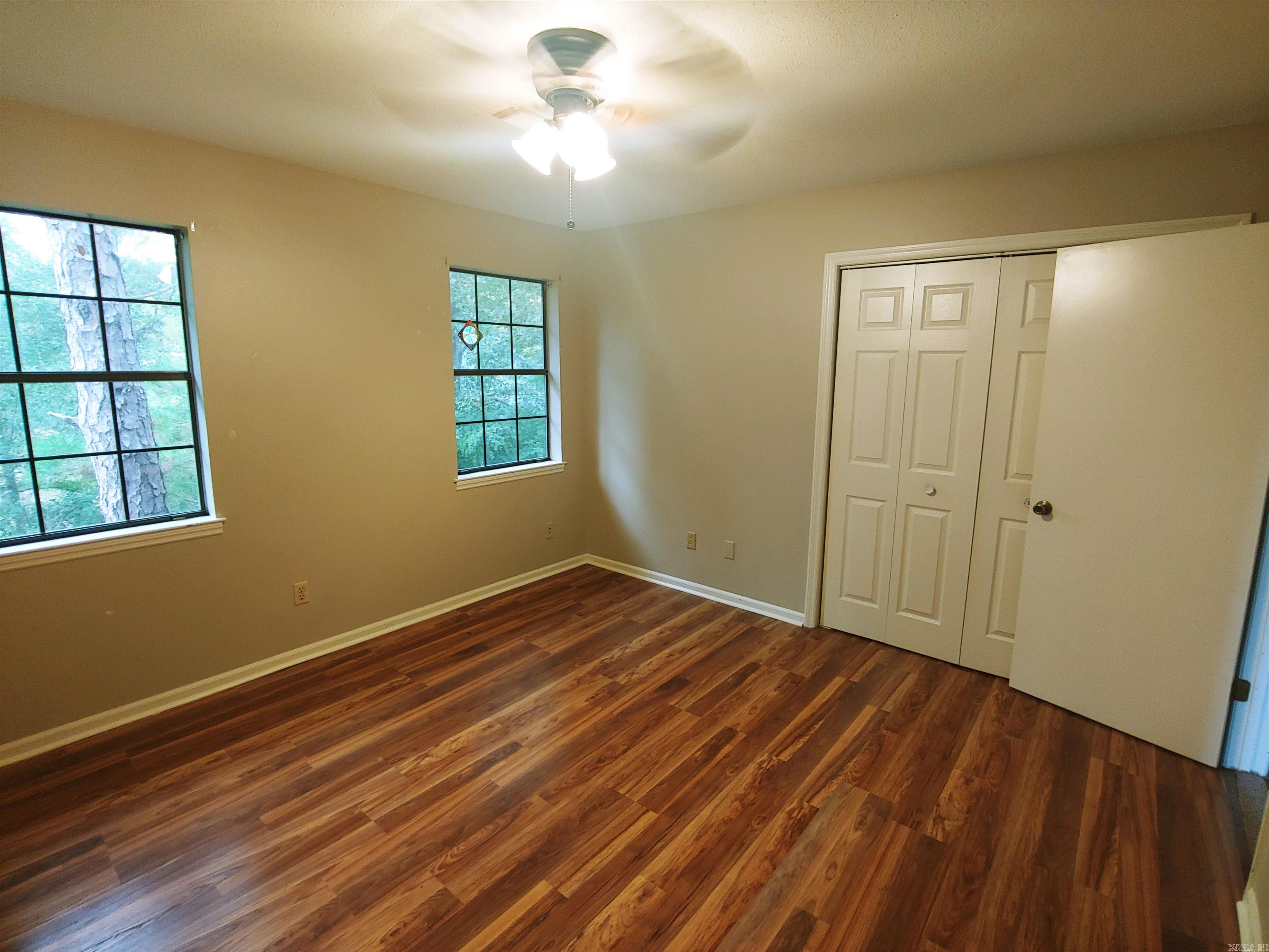 Brookshire To Cook Mountain - Residential Lease