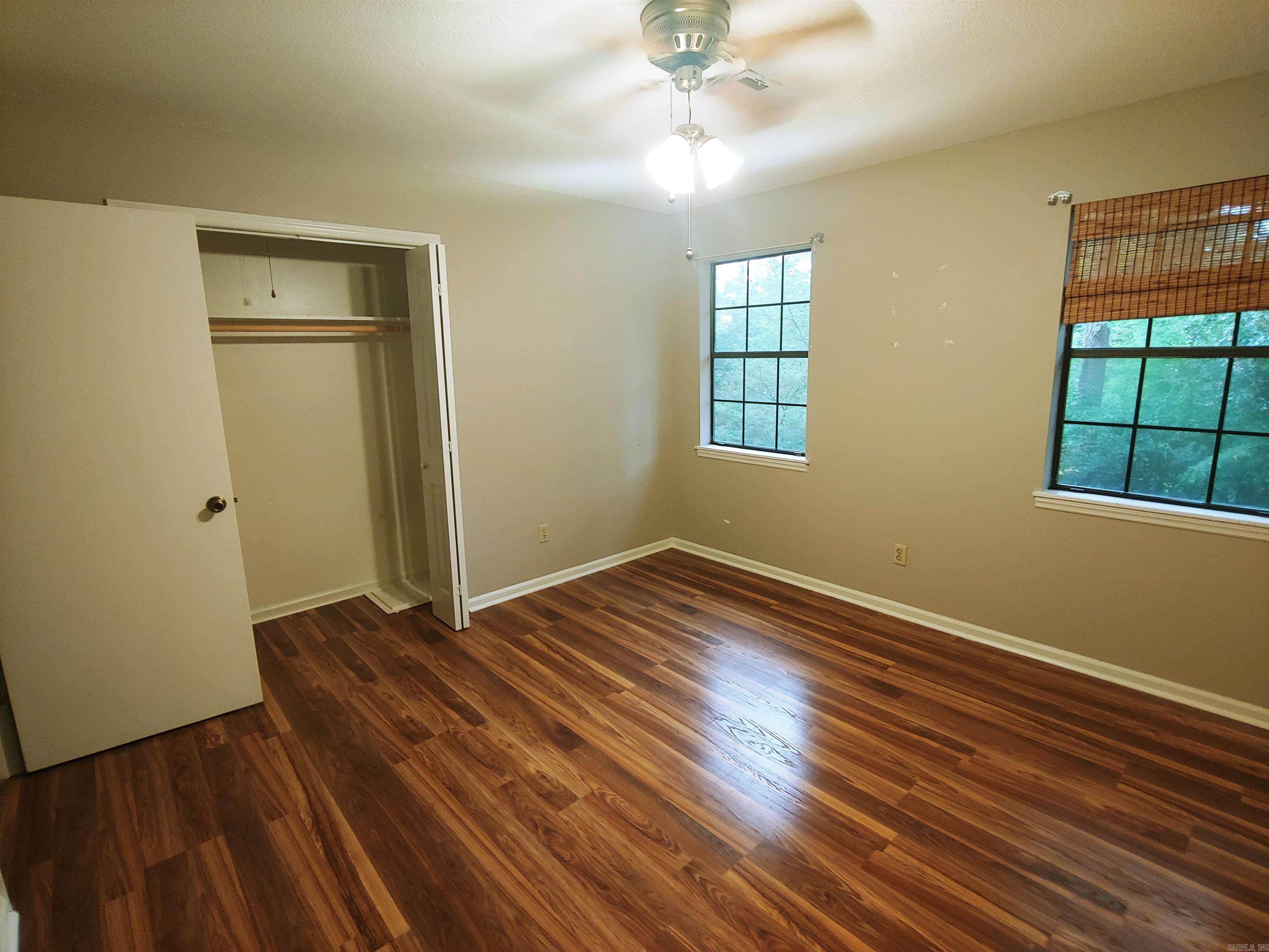 Brookshire To Cook Mountain - Residential Lease