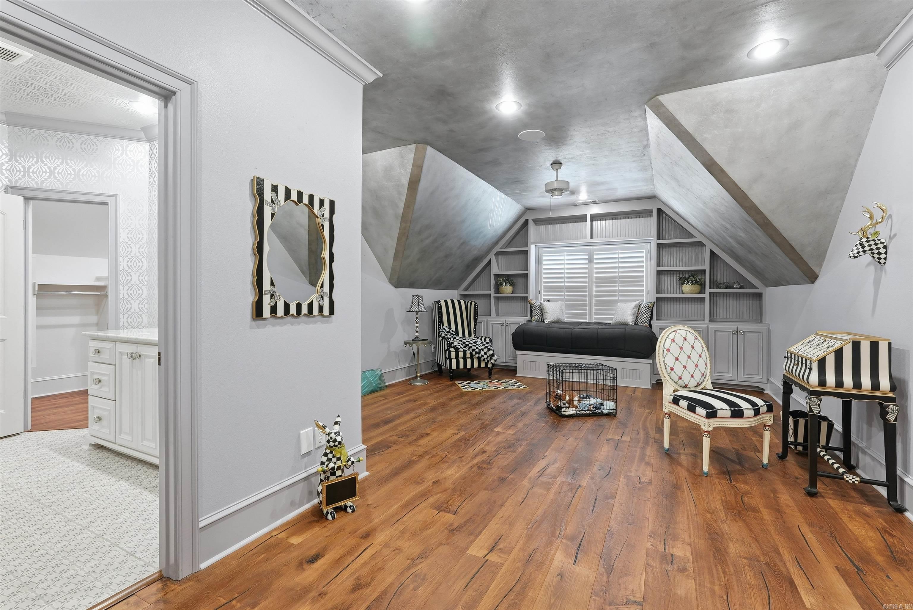 WESTCLIFFE - Residential