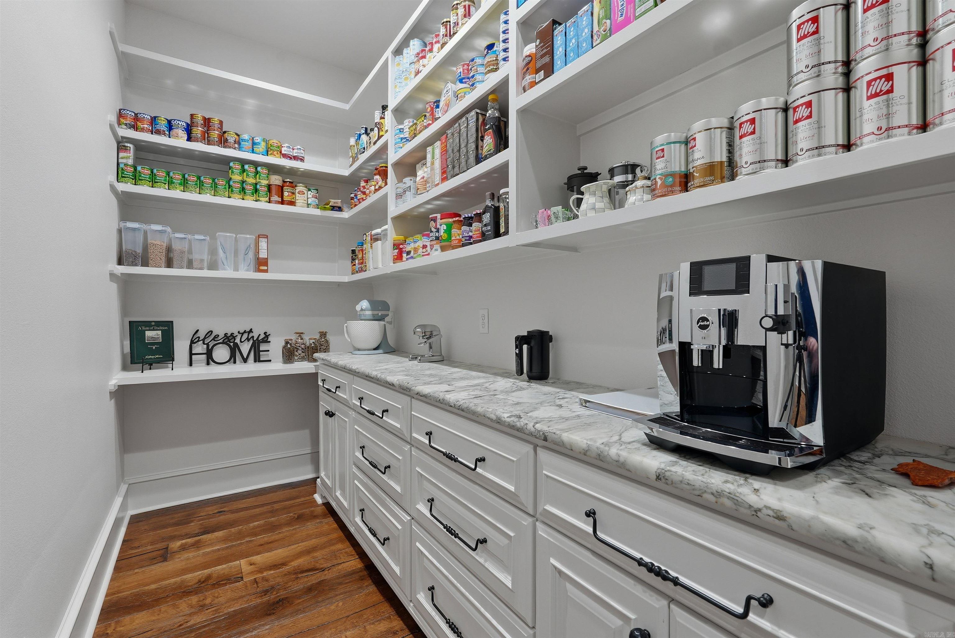 WESTCLIFFE - Residential