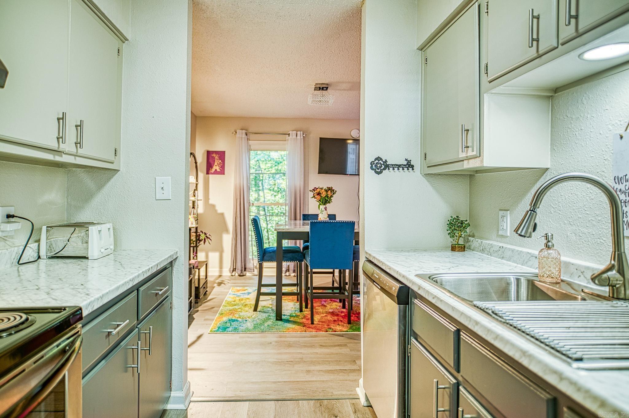 Desoto Courts - Residential